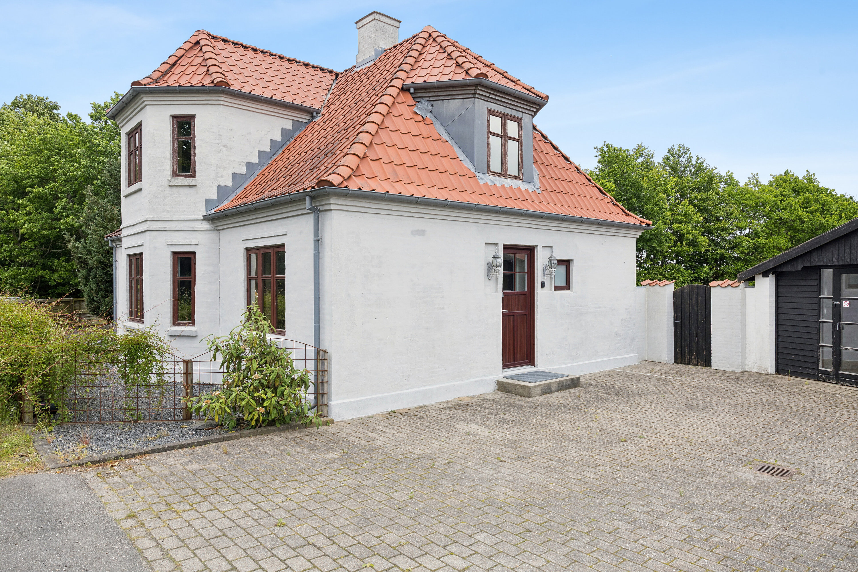 Fremhævet udendørs billede i fuldskærmstilstand. Billede af Sdr Bindslevvej 21, 9881 Bindslev