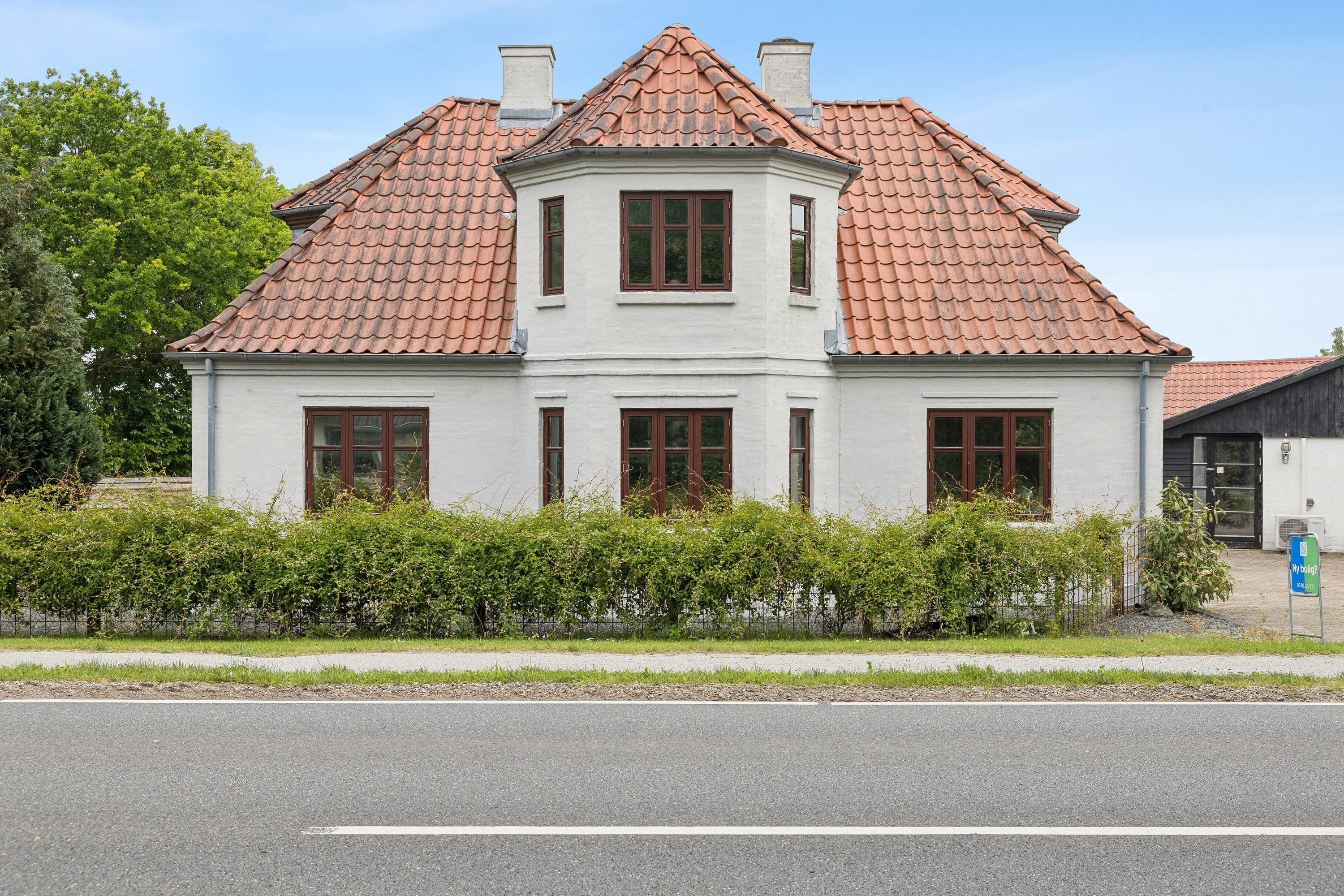 Fremhævet set fra vejen billede i fuldskærmstilstand. Billede af Sdr Bindslevvej 21, 9881 Bindslev