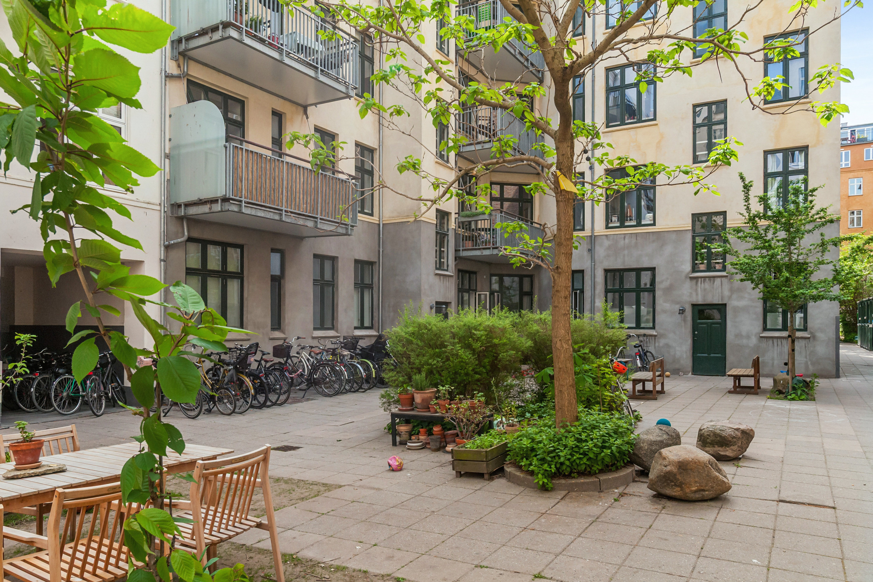 Fremhævet andet billede i fuldskærmstilstand. Billede af Østerbrogade 118, 5. tv., 2100 København Ø