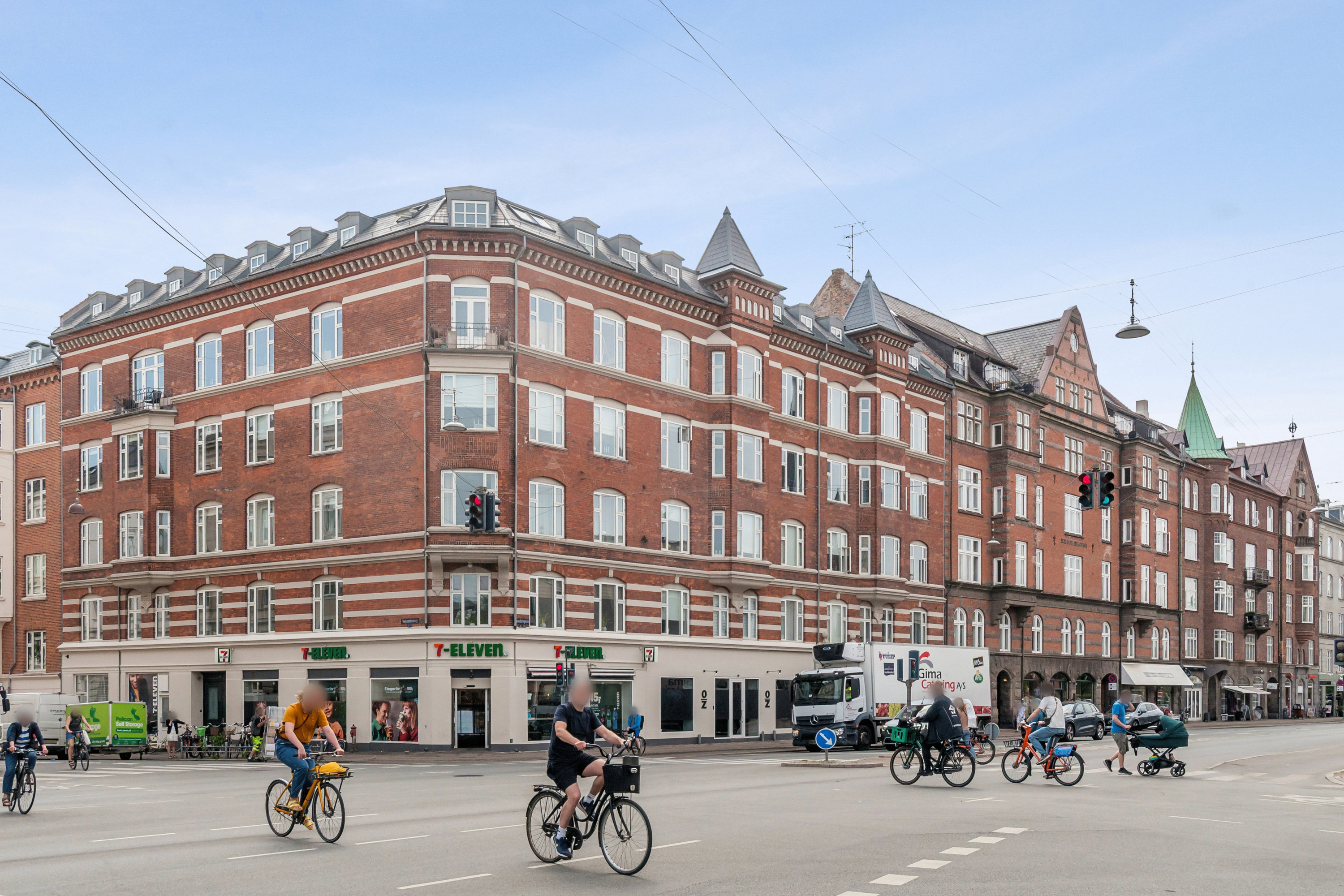 Fremhævet andet billede i fuldskærmstilstand. Billede af Østerbrogade 118, 5. tv., 2100 København Ø