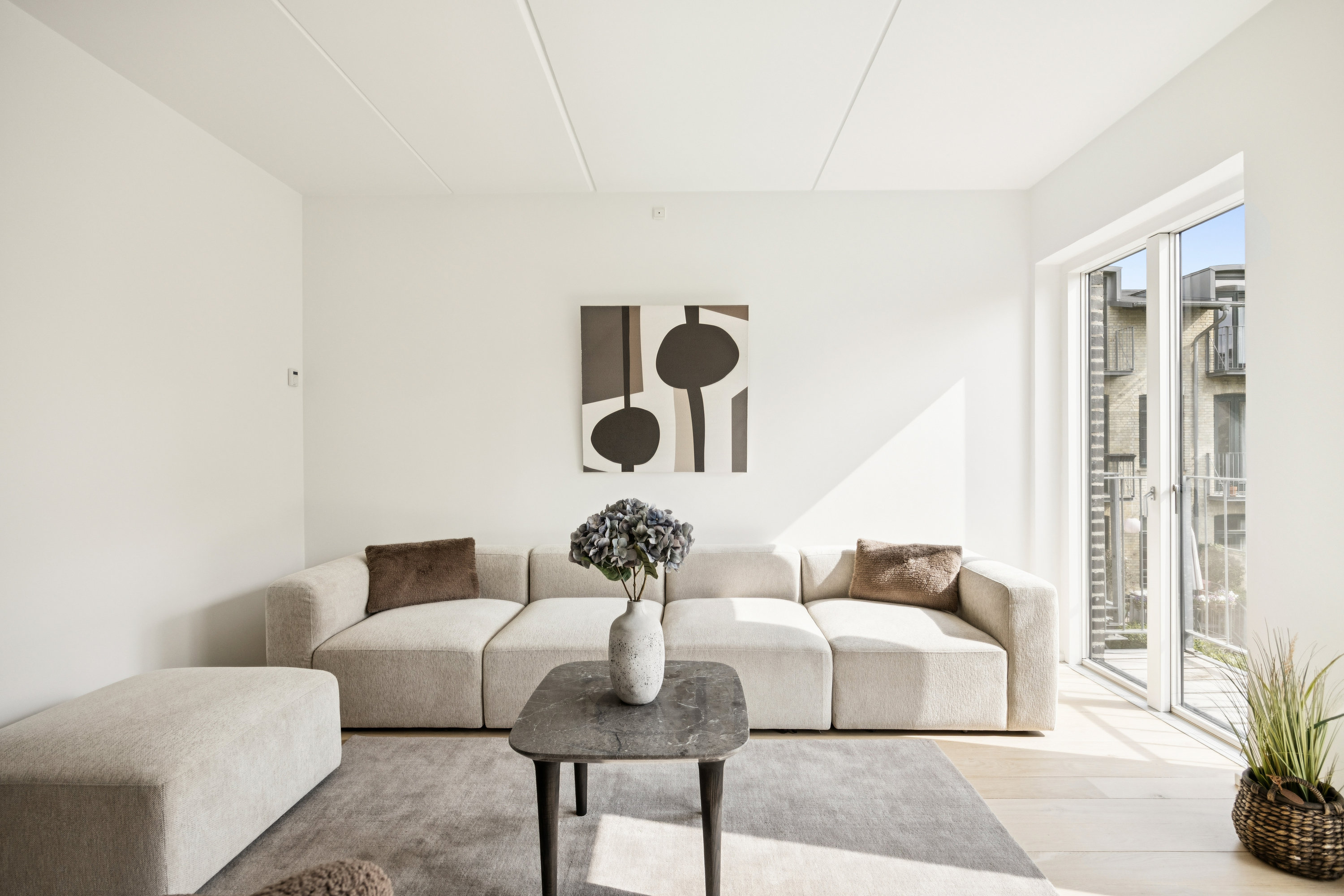 Fremhævet stue billede i fuldskærmstilstand. Billede af Porcelænshaven 3L, 2000 Frederiksberg