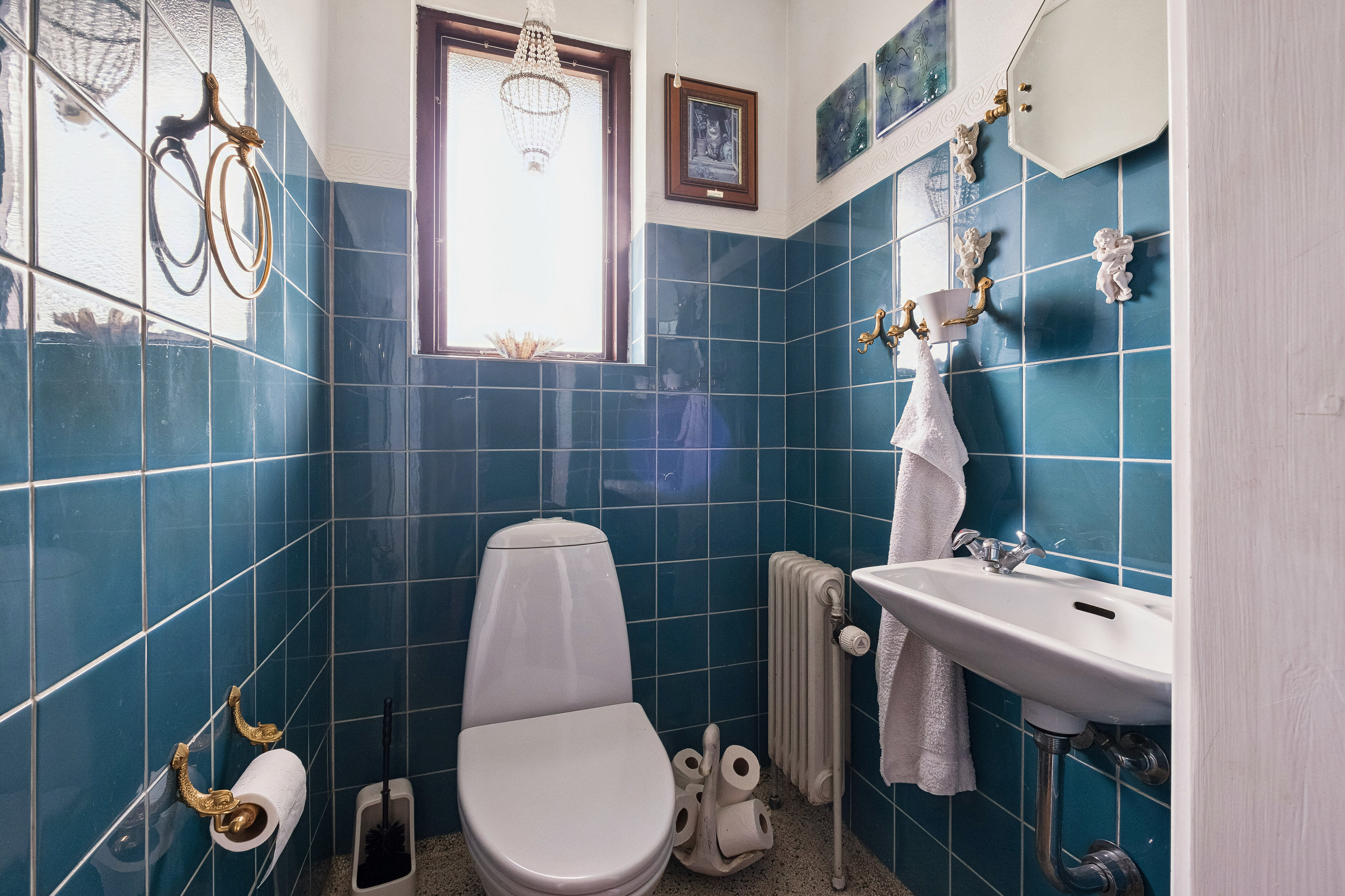 Fremhævet gæstetoilet billede i fuldskærmstilstand. Billede af Skjoldborgsvej 25, 9800 Hjørring