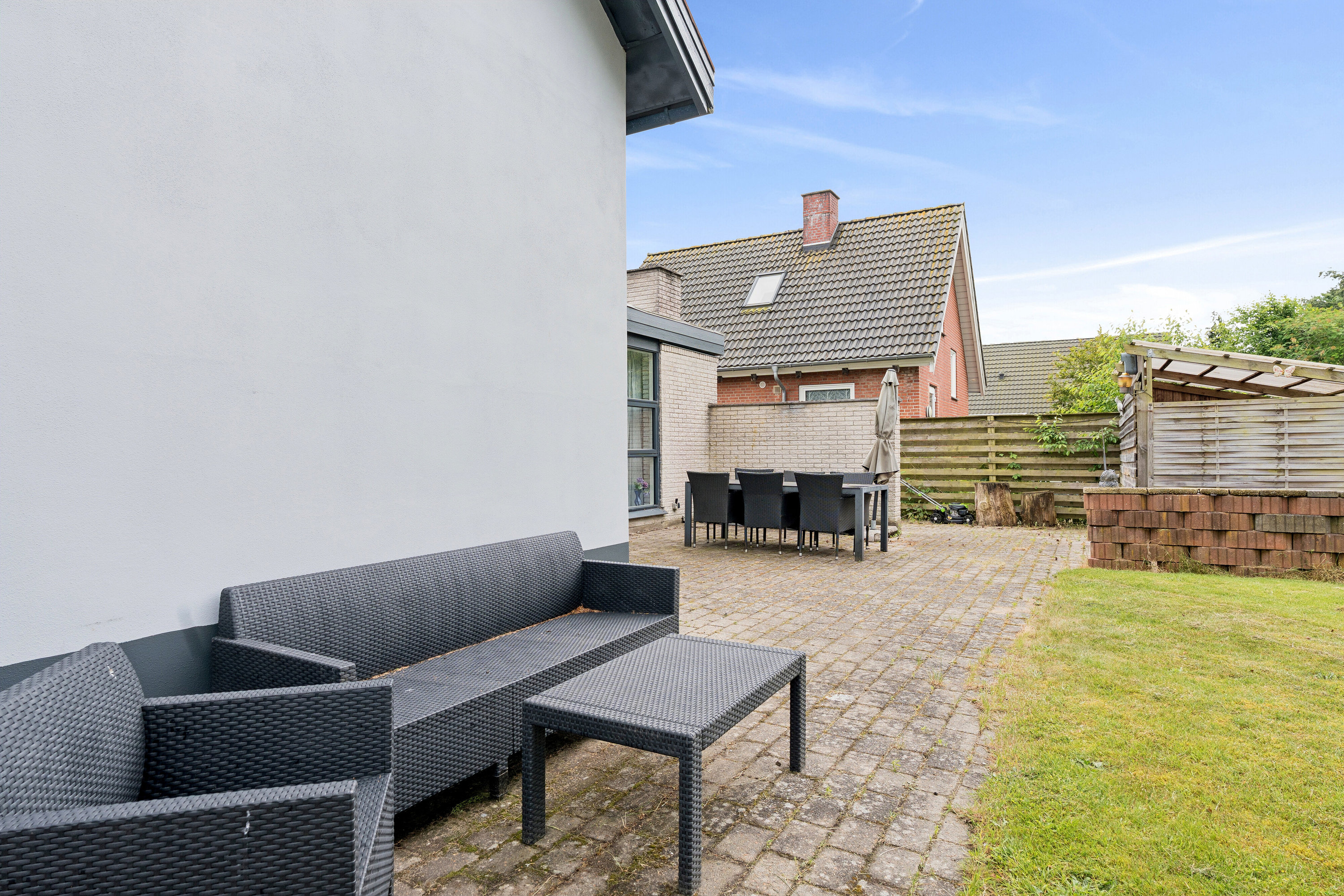 Fremhævet terrasse billede i fuldskærmstilstand. Billede af Krogagervej 28, 7200 Grindsted