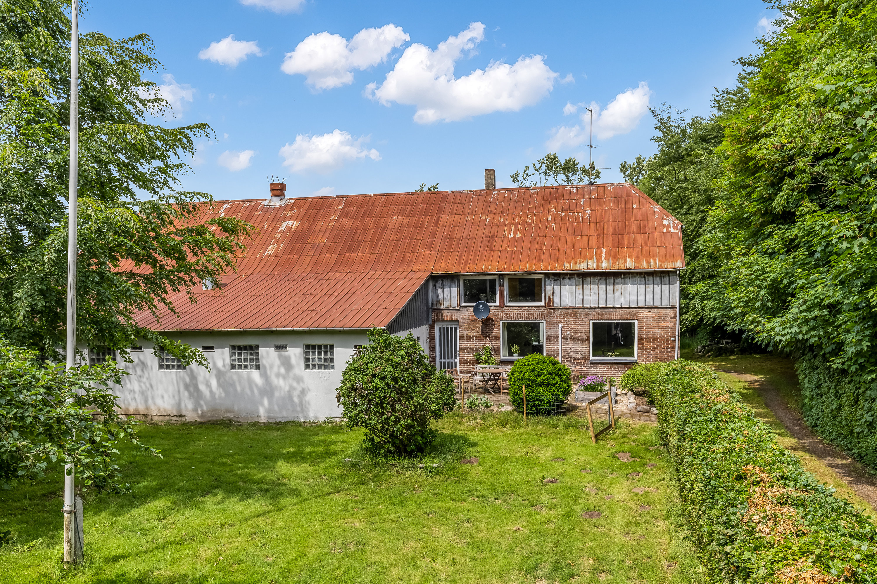 Fremhævet facade billede i fuldskærmstilstand. Billede af Grøngårdvej 28, Grøngårdmark, 6270 Tønder