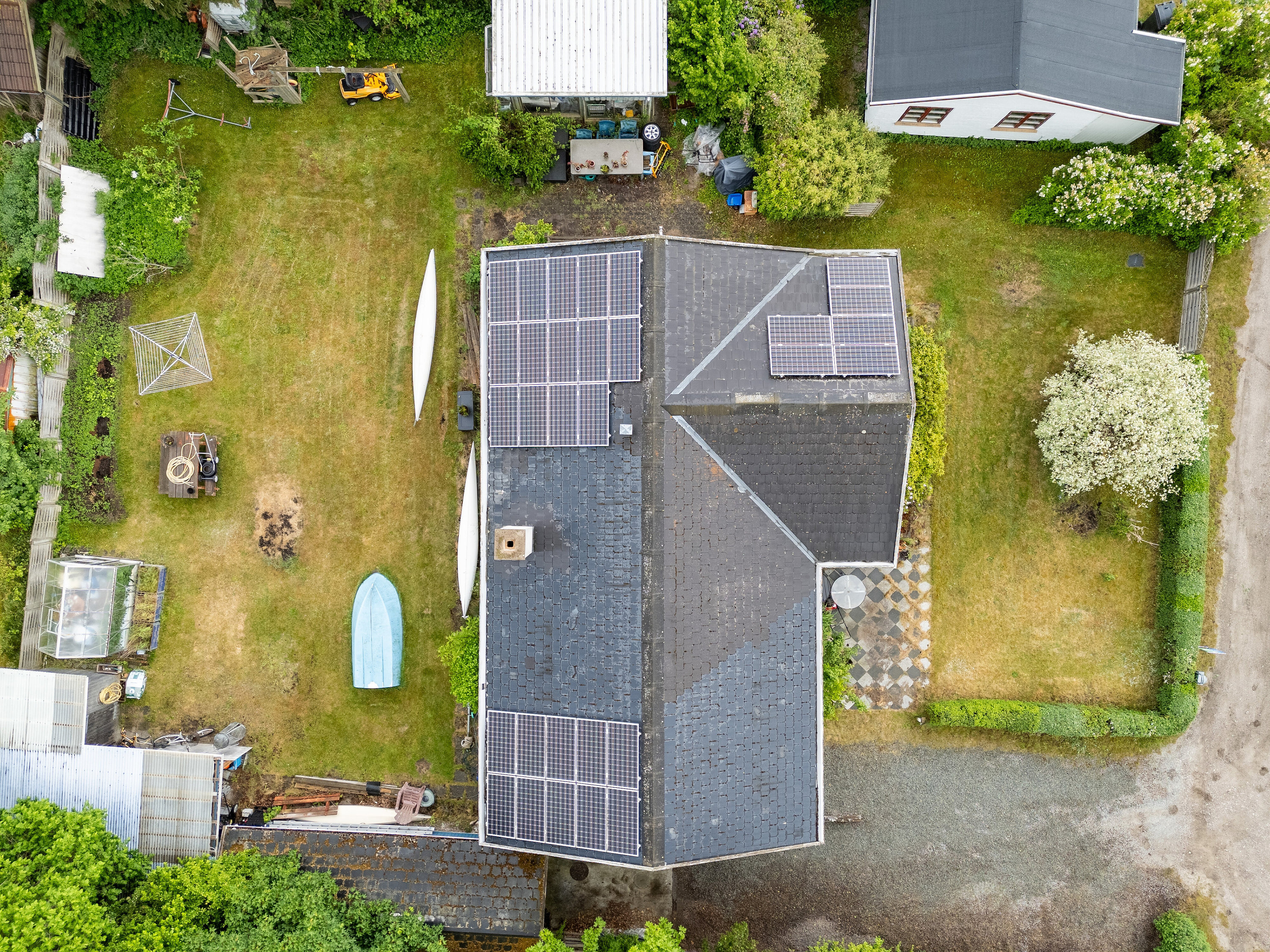 Fremhævet luftfoto billede i fuldskærmstilstand. Billede af Hjortevej 6, Asserbo, 3300 Frederiksværk