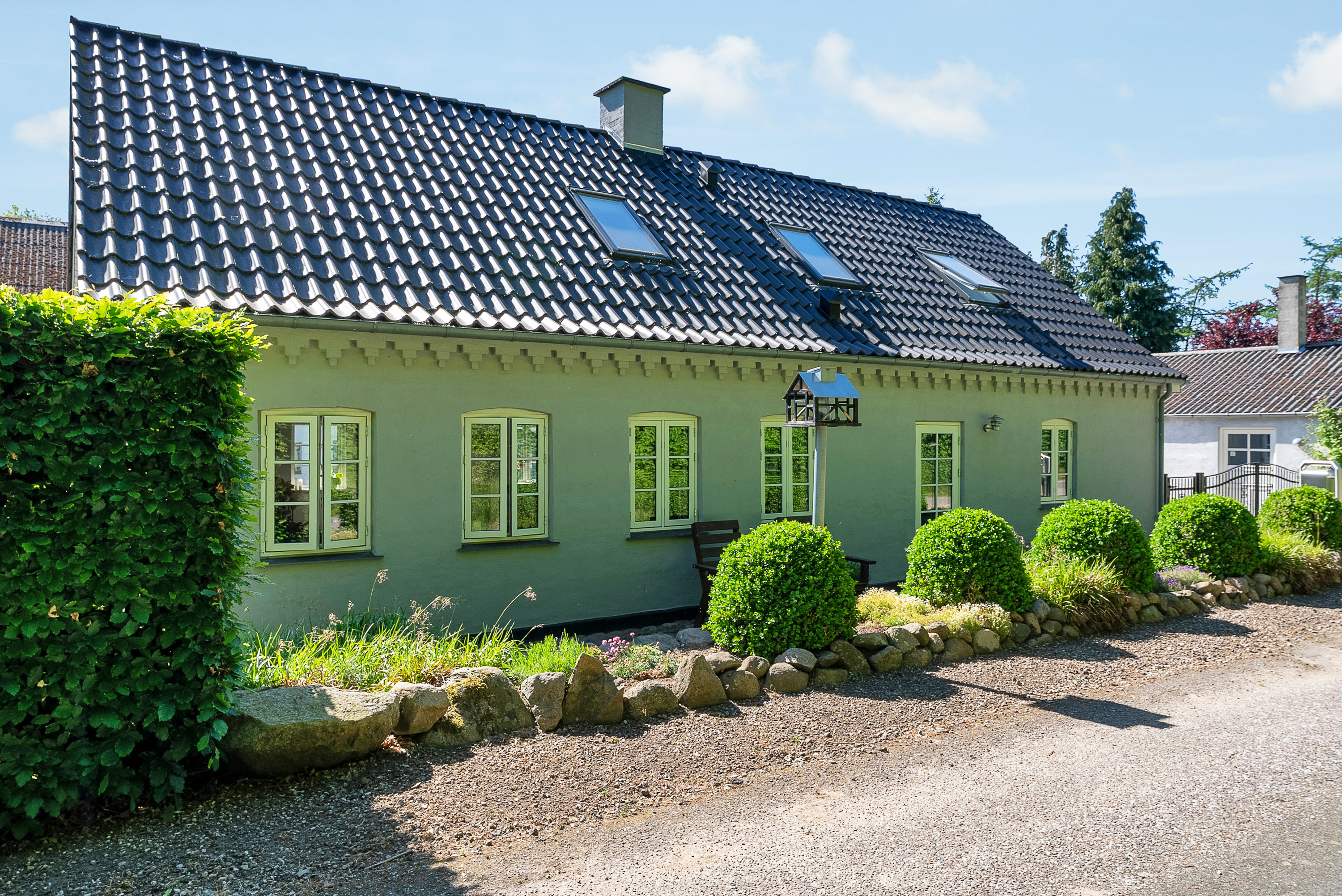 Fremhævet facade billede i fuldskærmstilstand. Billede af Kasbækvej 12, Nr Broby, 5672 Broby