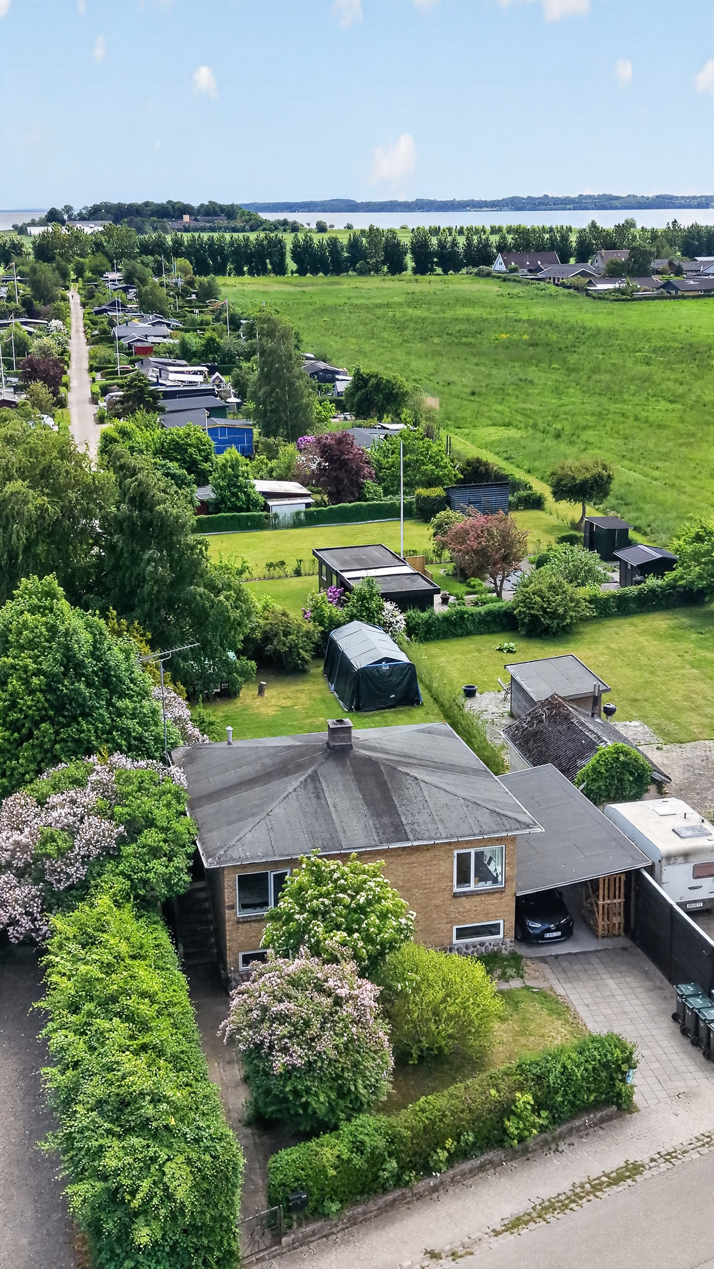Fremhævet luftfoto billede i fuldskærmstilstand. Billede af Østerlyngvej 28, 4500 Nykøbing Sj
