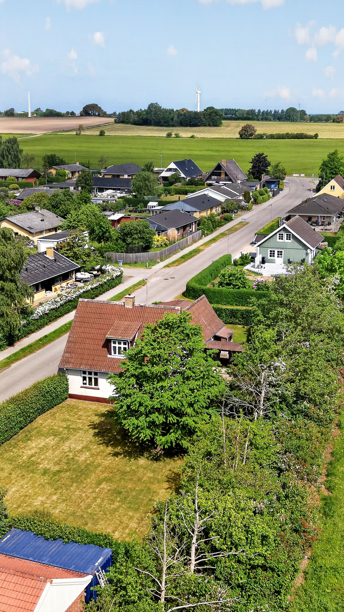 Fremhævet luftfoto billede i fuldskærmstilstand. Billede af Hørby Færgevej 11, Hørby, 4300 Holbæk