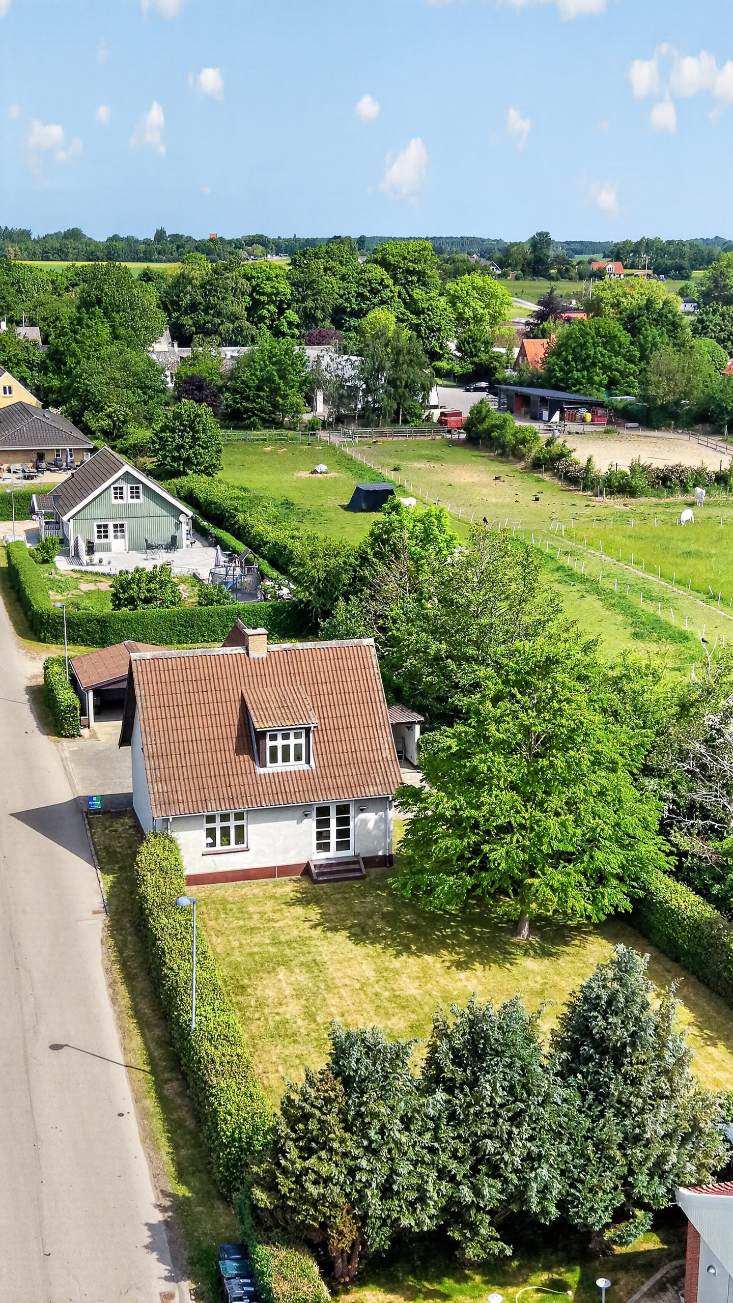 Fremhævet luftfoto billede i fuldskærmstilstand. Billede af Hørby Færgevej 11, Hørby, 4300 Holbæk