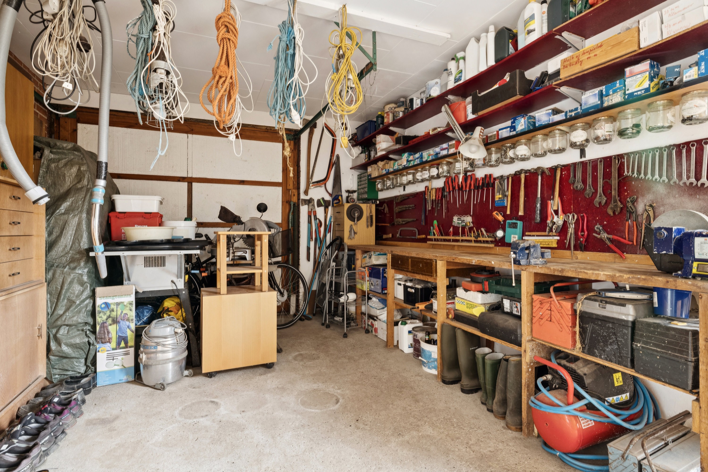 Fremhævet garage billede i fuldskærmstilstand. Billede af Møller Andersensvej 8, Hammershøj, 8830 Tjele