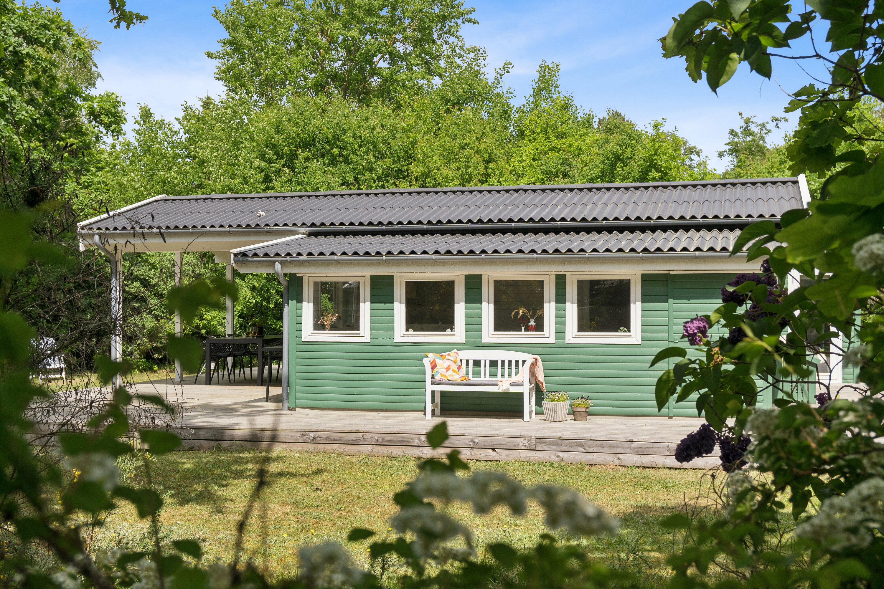 Fremhævet udendørs billede i fuldskærmstilstand. Billede af Herlufholmsvej 3, Højby Lyng, 4573 Højby