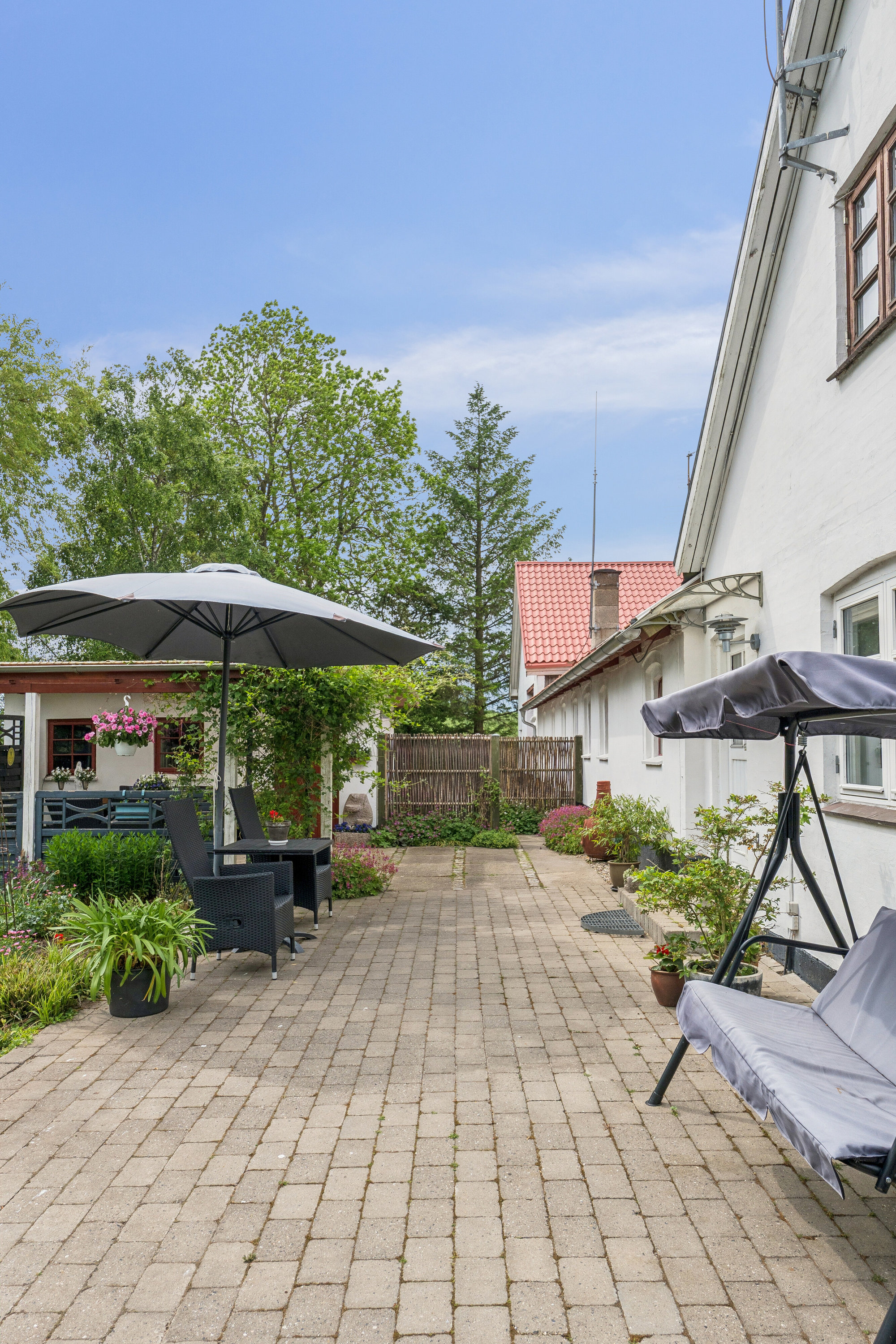 Fremhævet set fra vejen billede i fuldskærmstilstand. Billede af Viborgvej 111, 8600 Silkeborg