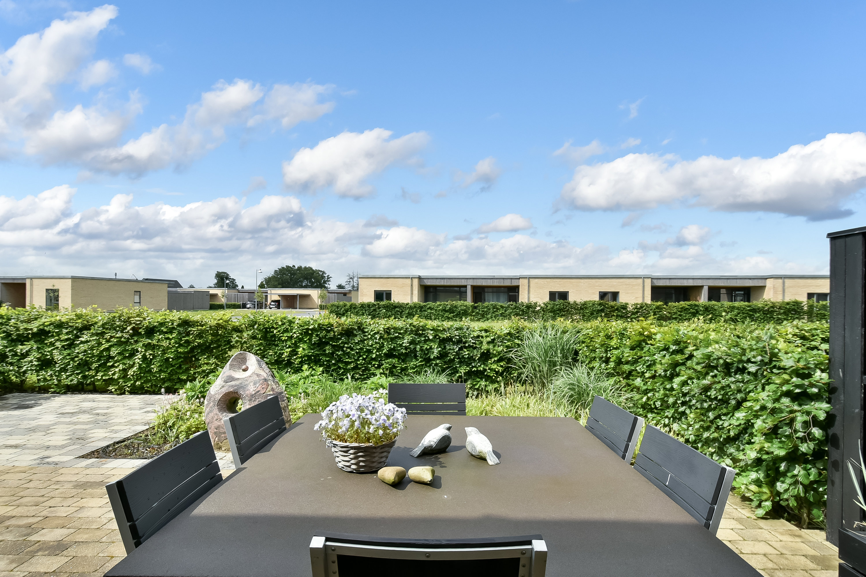 Fremhævet terrasse billede i fuldskærmstilstand. Billede af Jordbærmarken 28, Tjørring, 7400 Herning