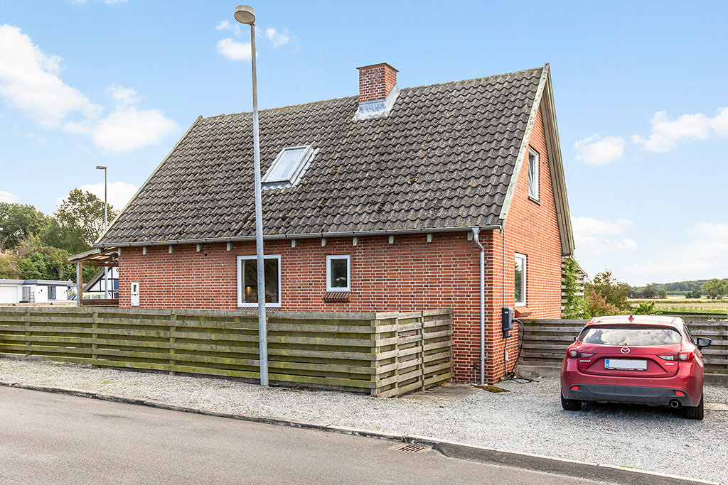 Fremhævet  billede i fuldskærmstilstand. Billede af Ådalsvej 2, 8961 Allingåbro