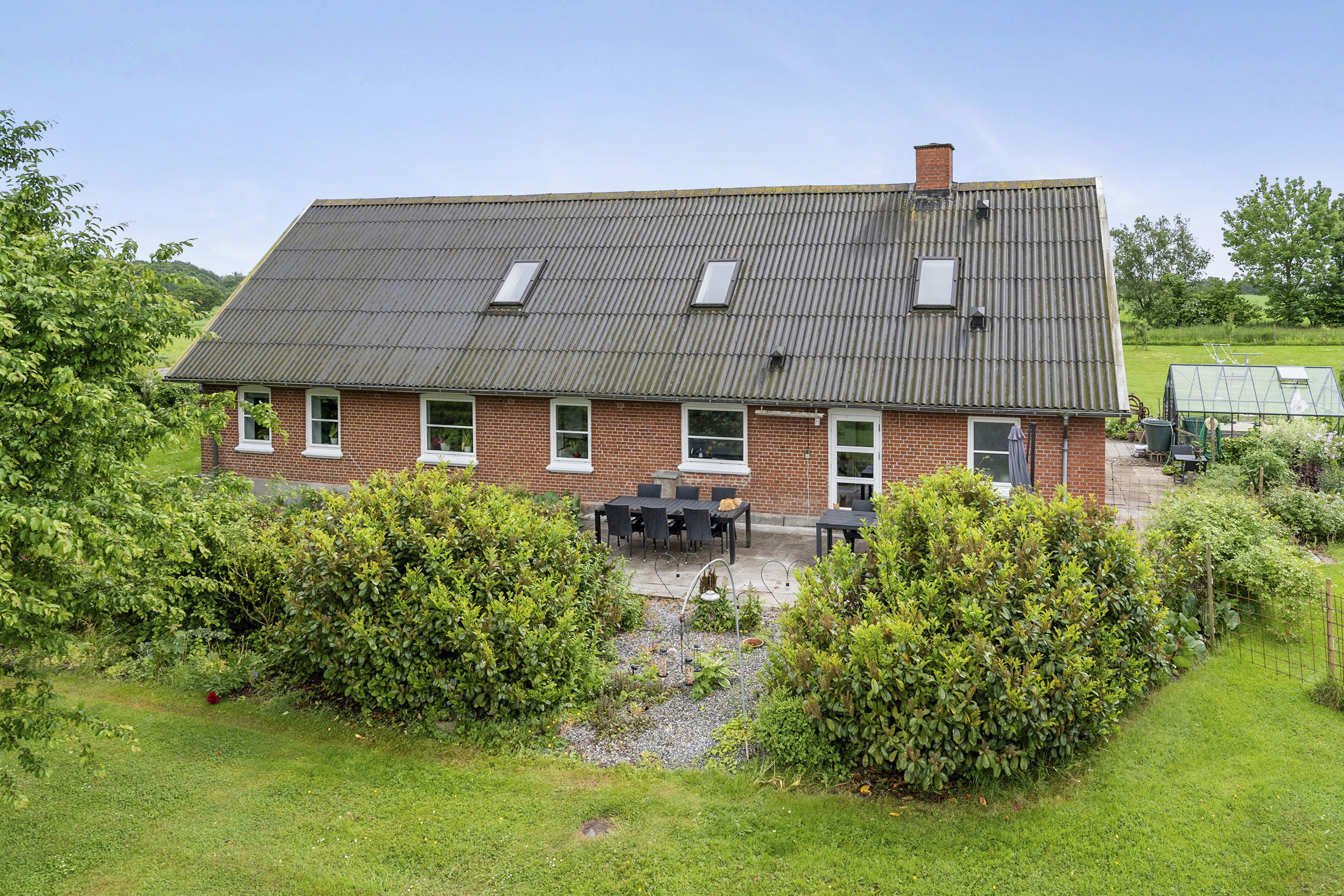 Fremhævet ejendommen billede i fuldskærmstilstand. Billede af Lundevej 5, Vrigsted, 7140 Stouby