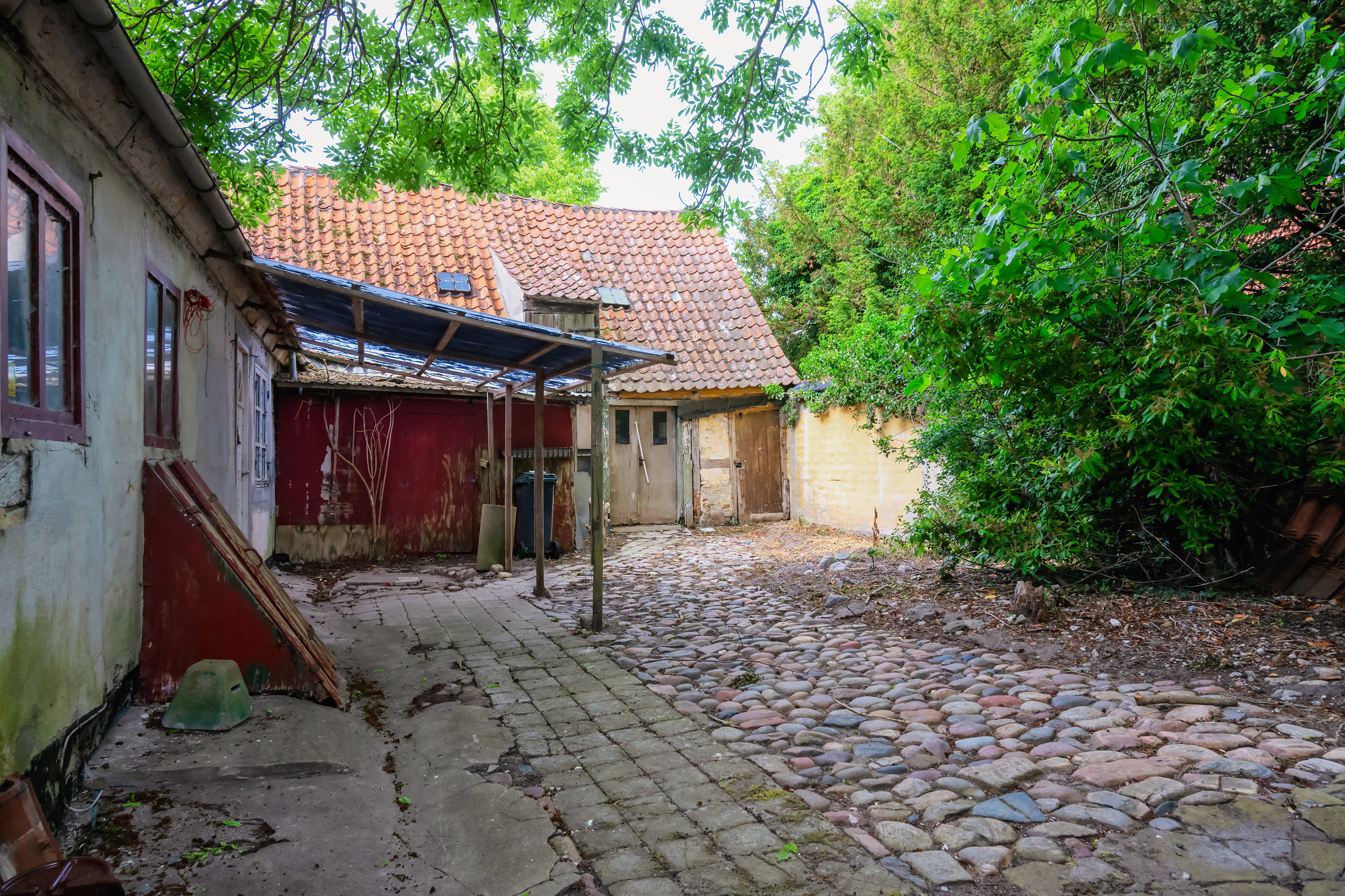 Fremhævet baggård billede i fuldskærmstilstand. Billede af Møllegade 5, 4850 Stubbekøbing