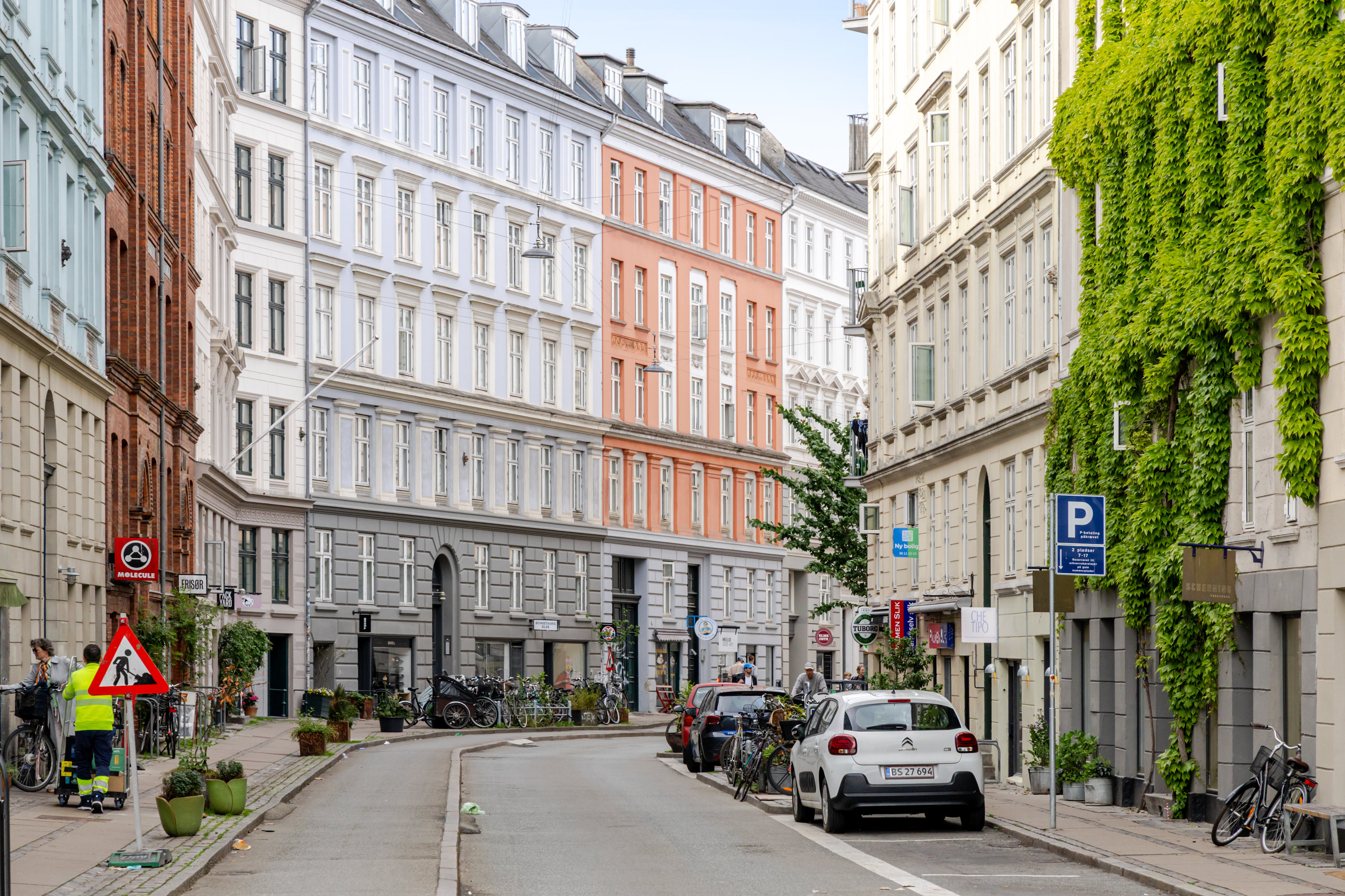 Fremhævet andet billede i fuldskærmstilstand. Billede af Nørre Sideallé 5, st., 2200 København N