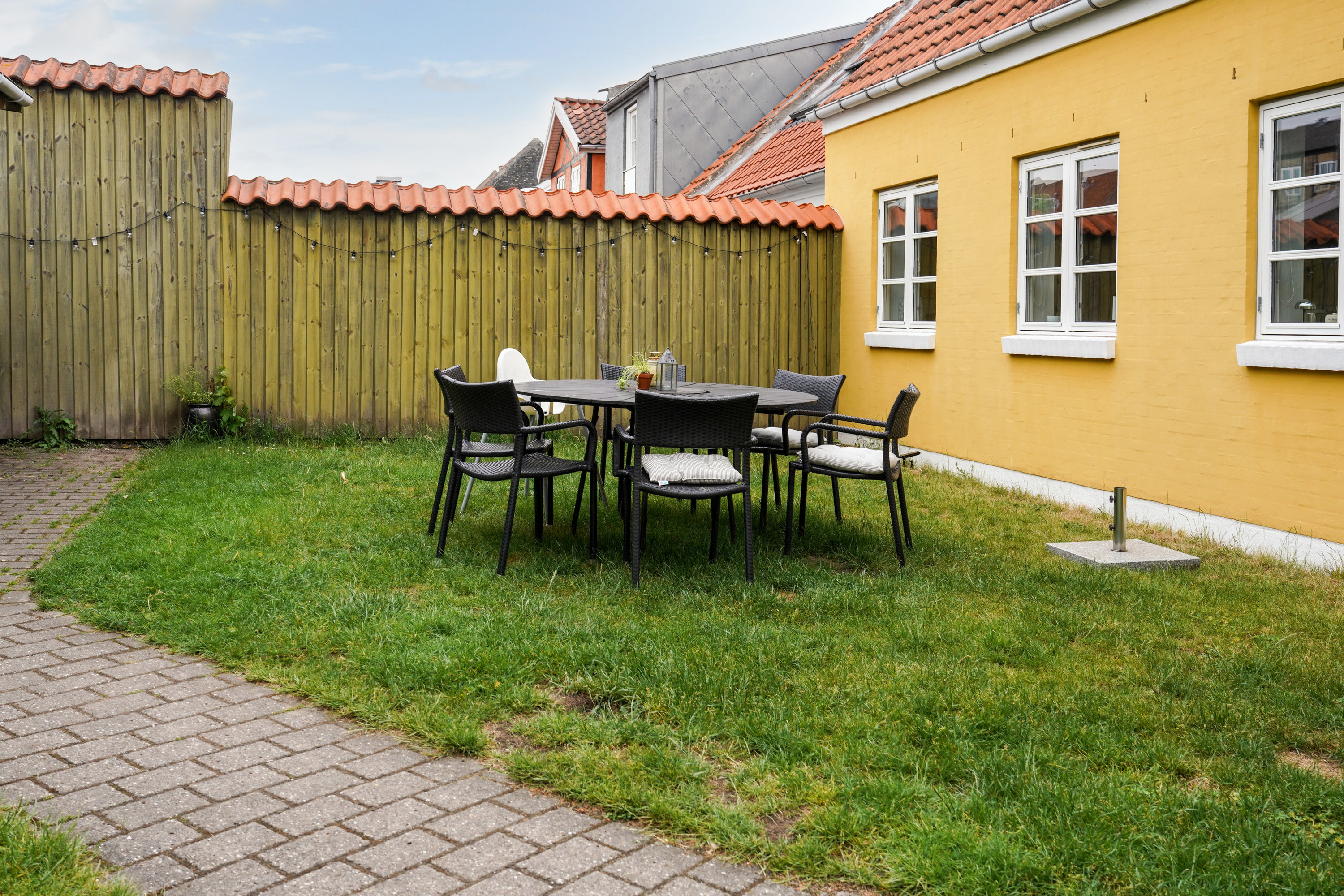 Fremhævet terrasse billede i fuldskærmstilstand. Billede af Hjallesevej 11, 1., 5000 Odense C