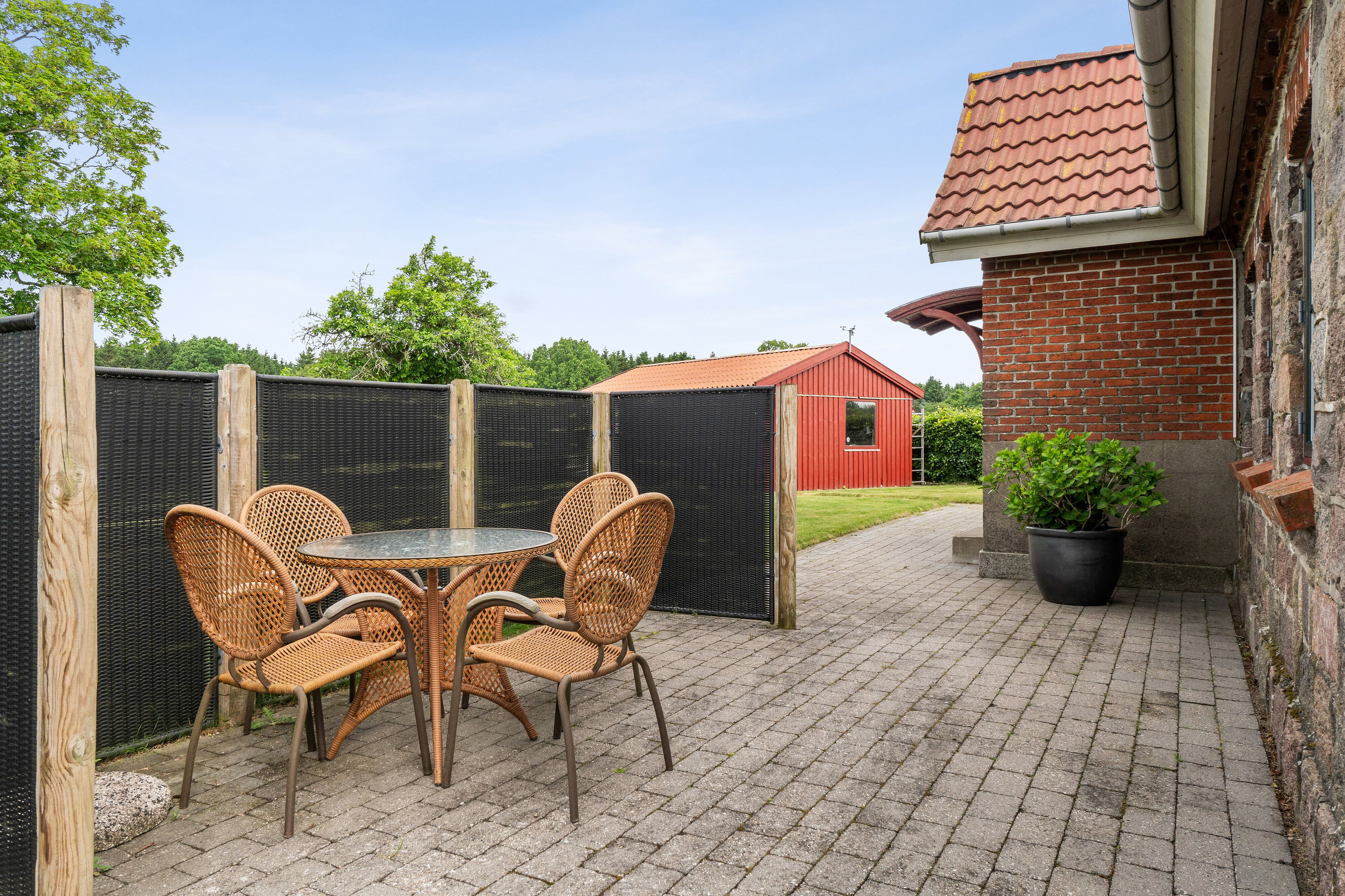 Fremhævet terrasse billede i fuldskærmstilstand. Billede af Dongsvej 7, 5854 Gislev
