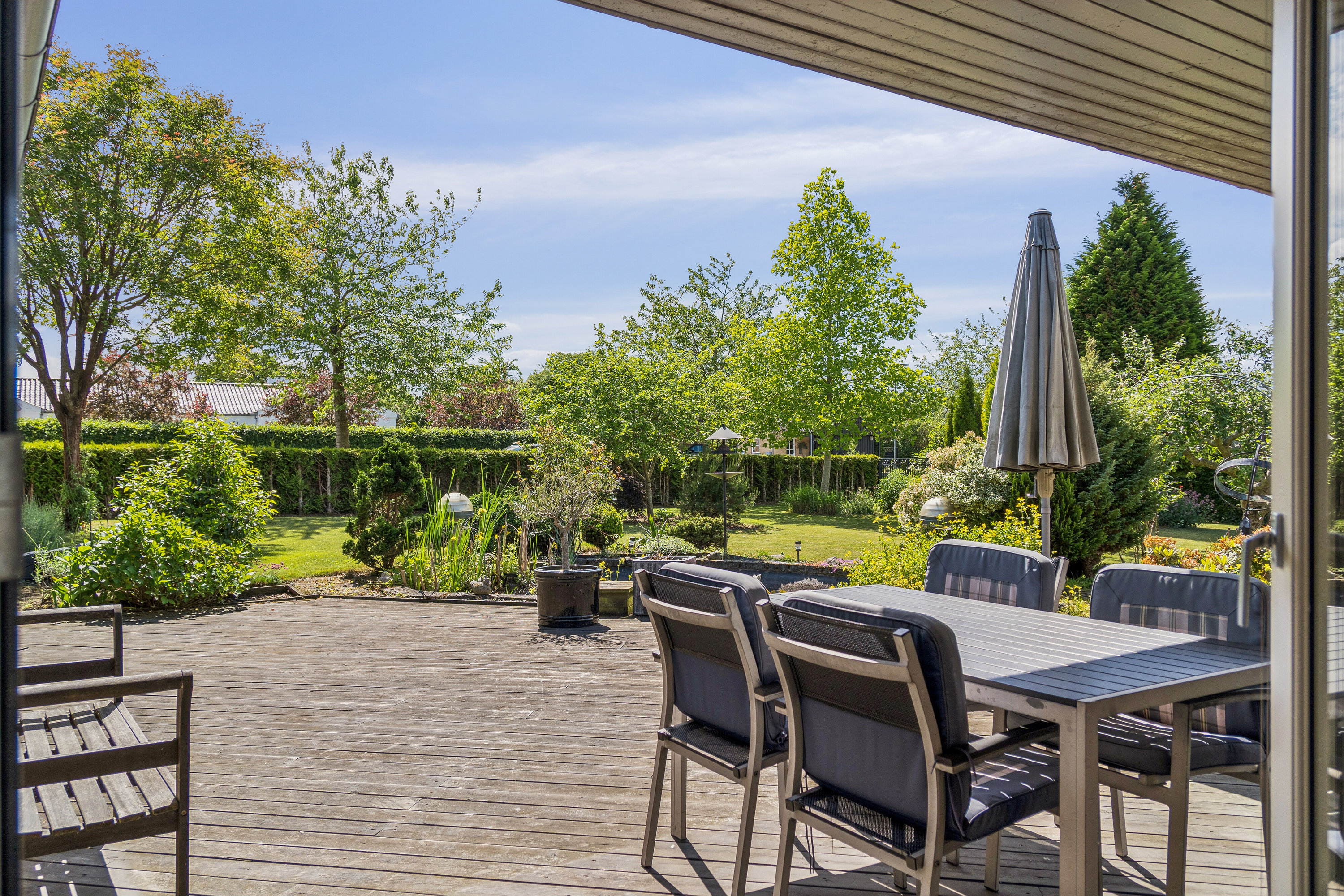 Fremhævet terrasse billede i fuldskærmstilstand. Billede af Kirkeløkken 10, Nørre Søby, 5792 Årslev