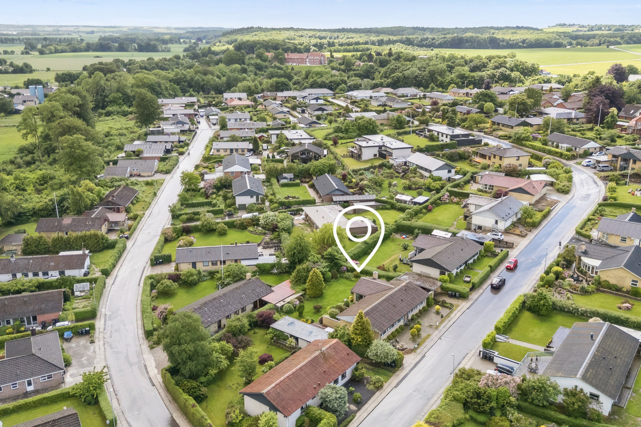Fremhævet luftfoto billede i fuldskærmstilstand. Billede af Fjordbakken 50, Mellerup, 8930 Randers NØ