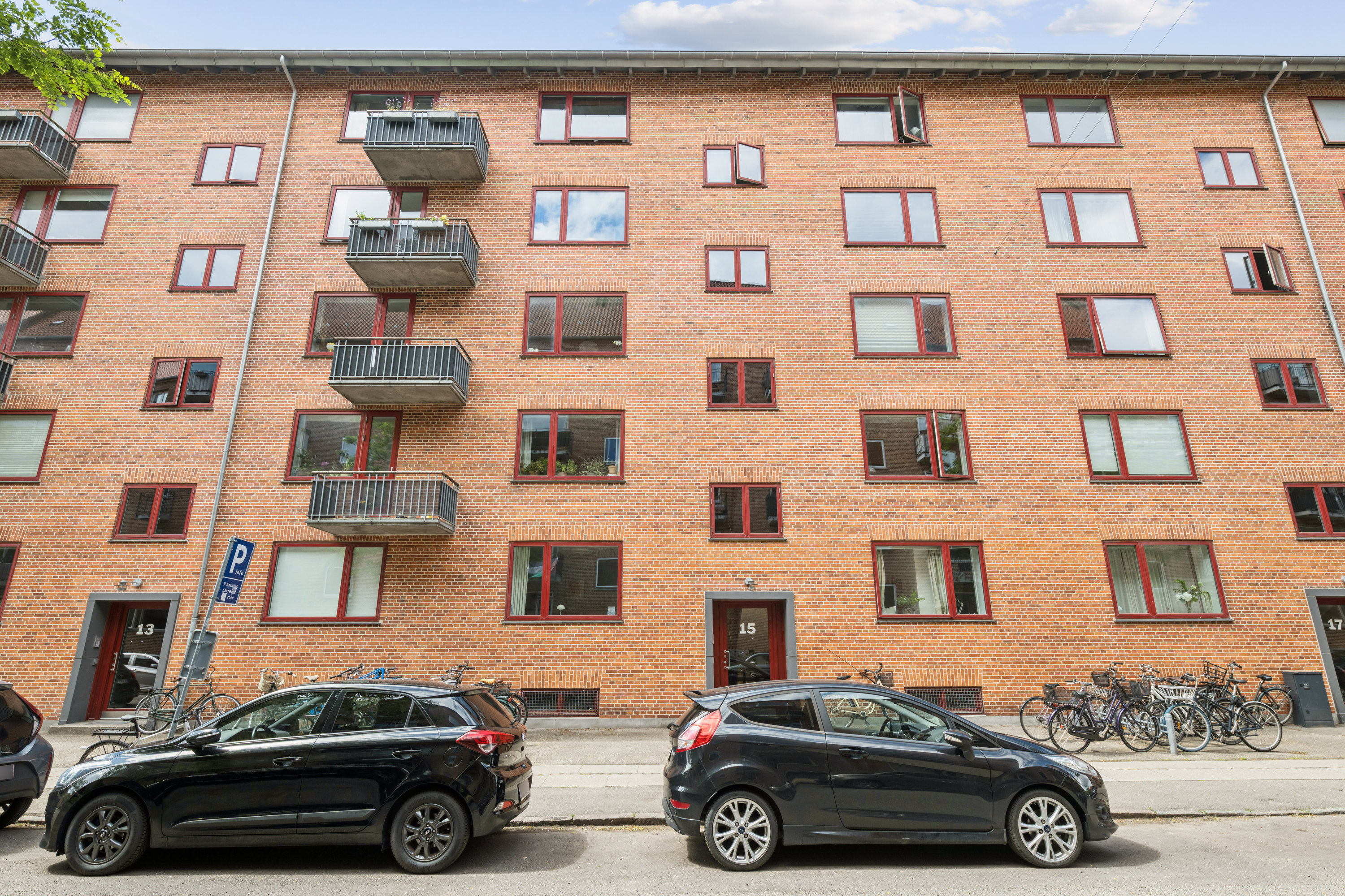 Fremhævet andet billede i fuldskærmstilstand. Billede af Lauravej 15, 1. th., 2500 Valby