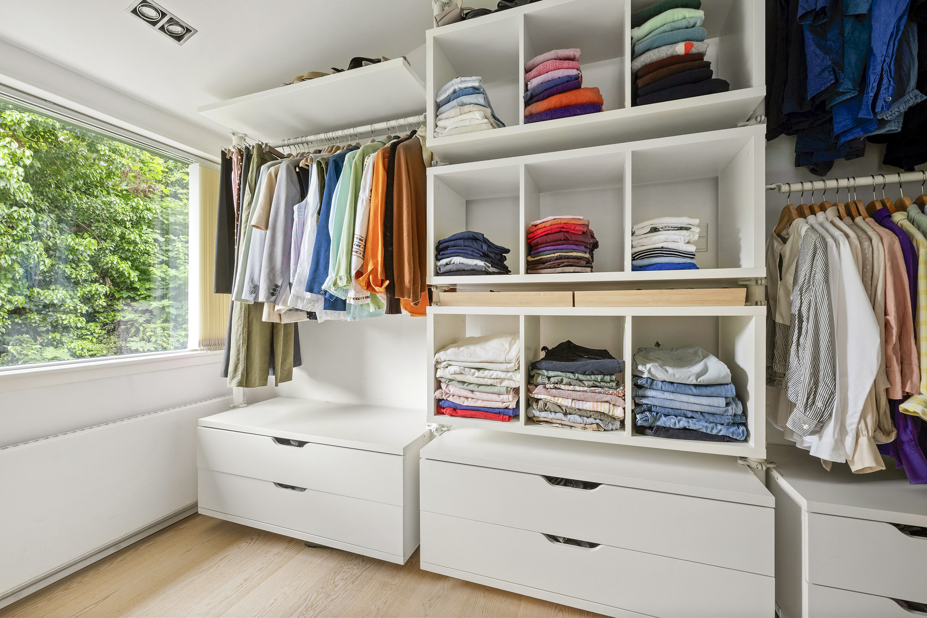 Fremhævet værelse billede i fuldskærmstilstand. Billede af Slotsvej 27, 2920 Charlottenlund