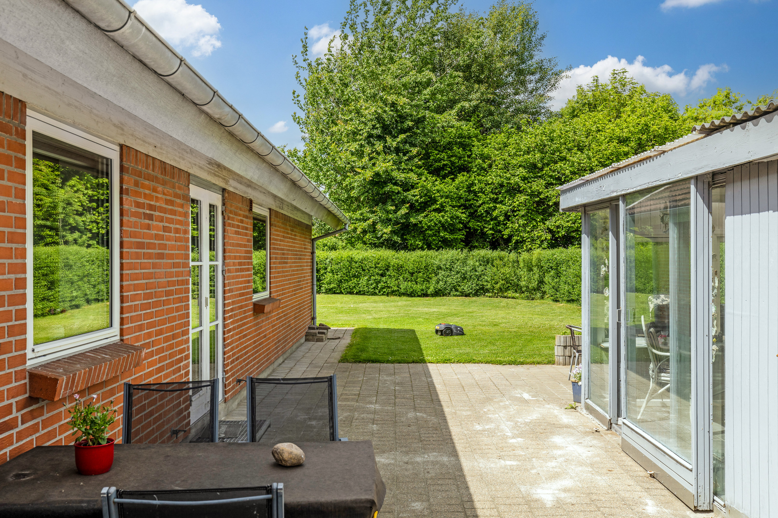 Fremhævet terrasse billede i fuldskærmstilstand. Billede af Rantzausvænget 10, Visby, 6261 Bredebro