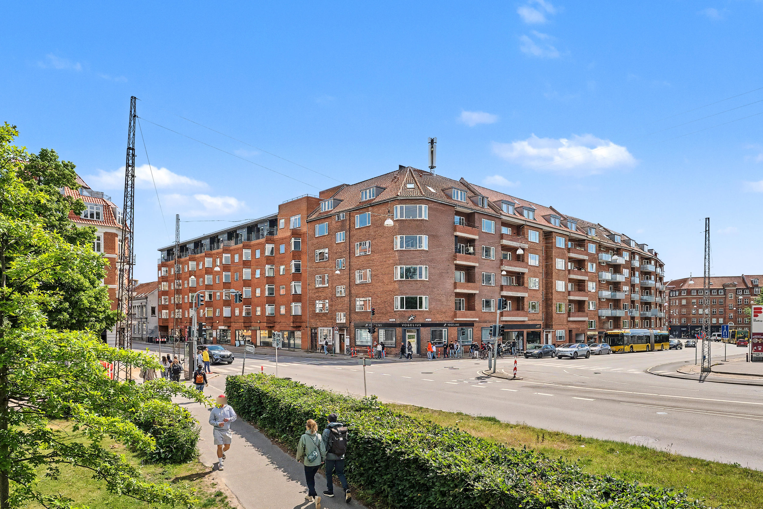 Fremhævet facade billede i fuldskærmstilstand. Billede af Vesterbrogade 31, 1. th., 8000 Aarhus C