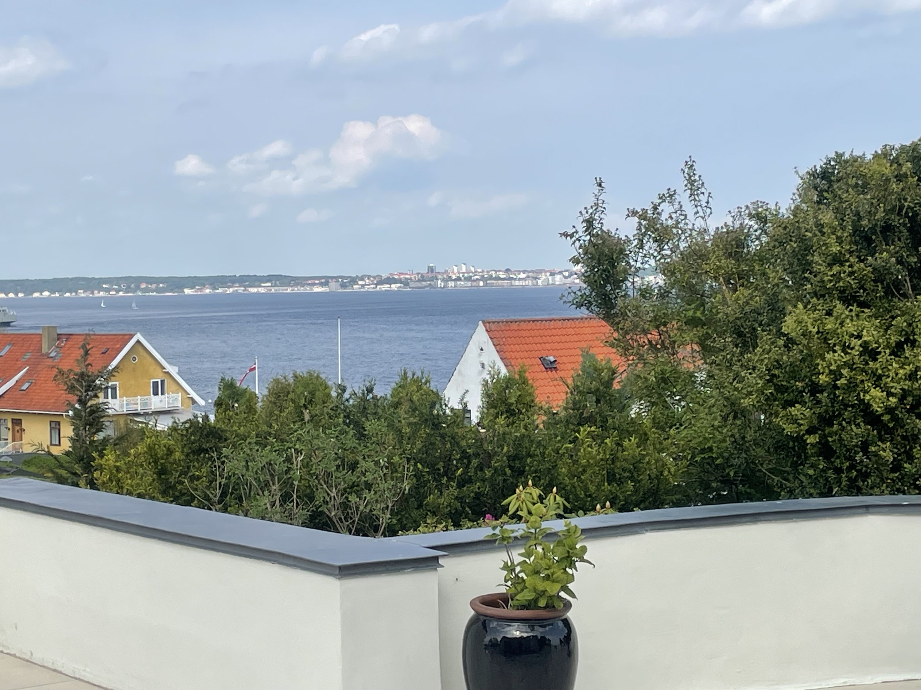 Fremhævet  billede i fuldskærmstilstand. Billede af Skansørevej 5, 3000 Helsingør