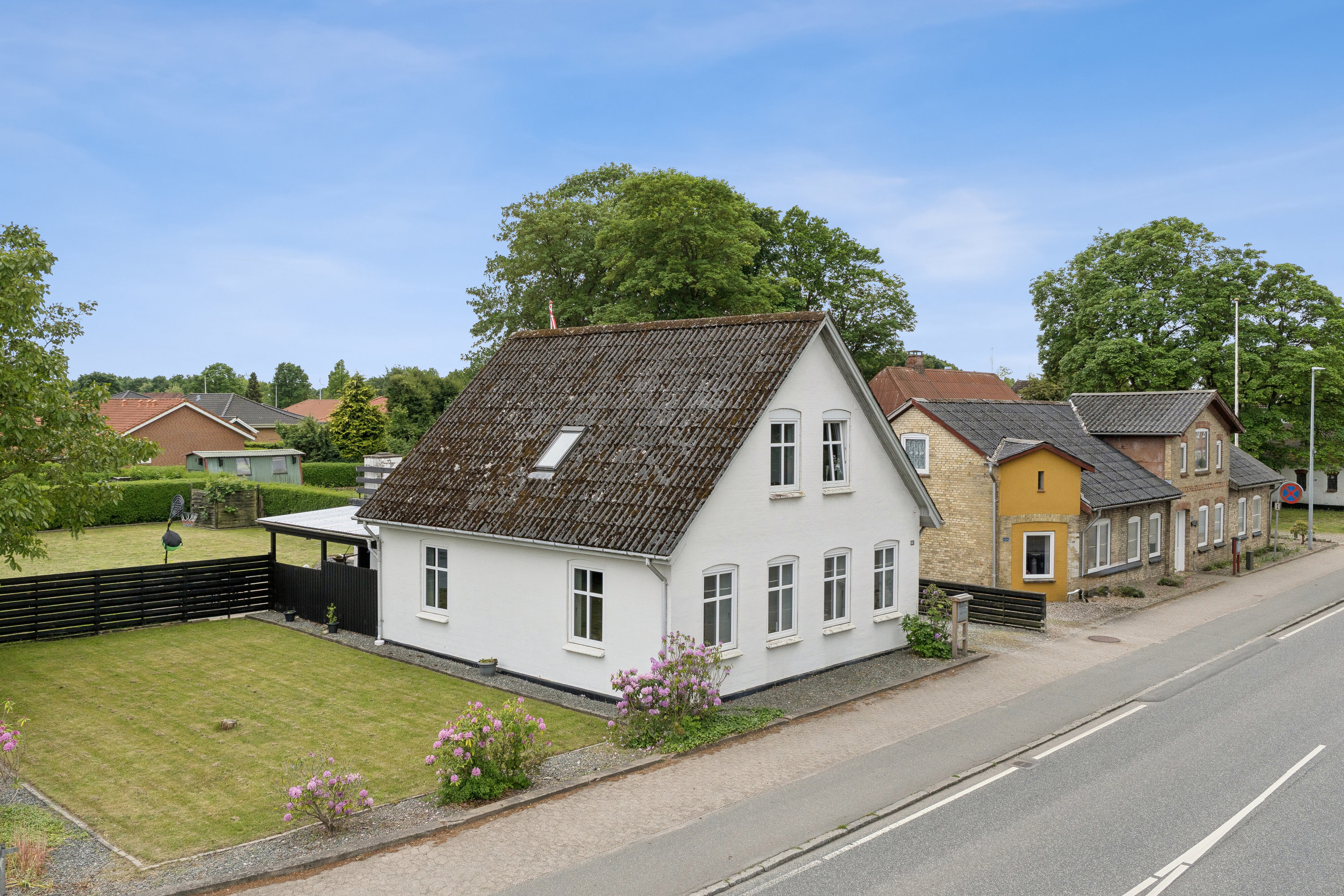 Fremhævet luftfoto billede i fuldskærmstilstand. Billede af Hovedgaden 101, 6360 Tinglev