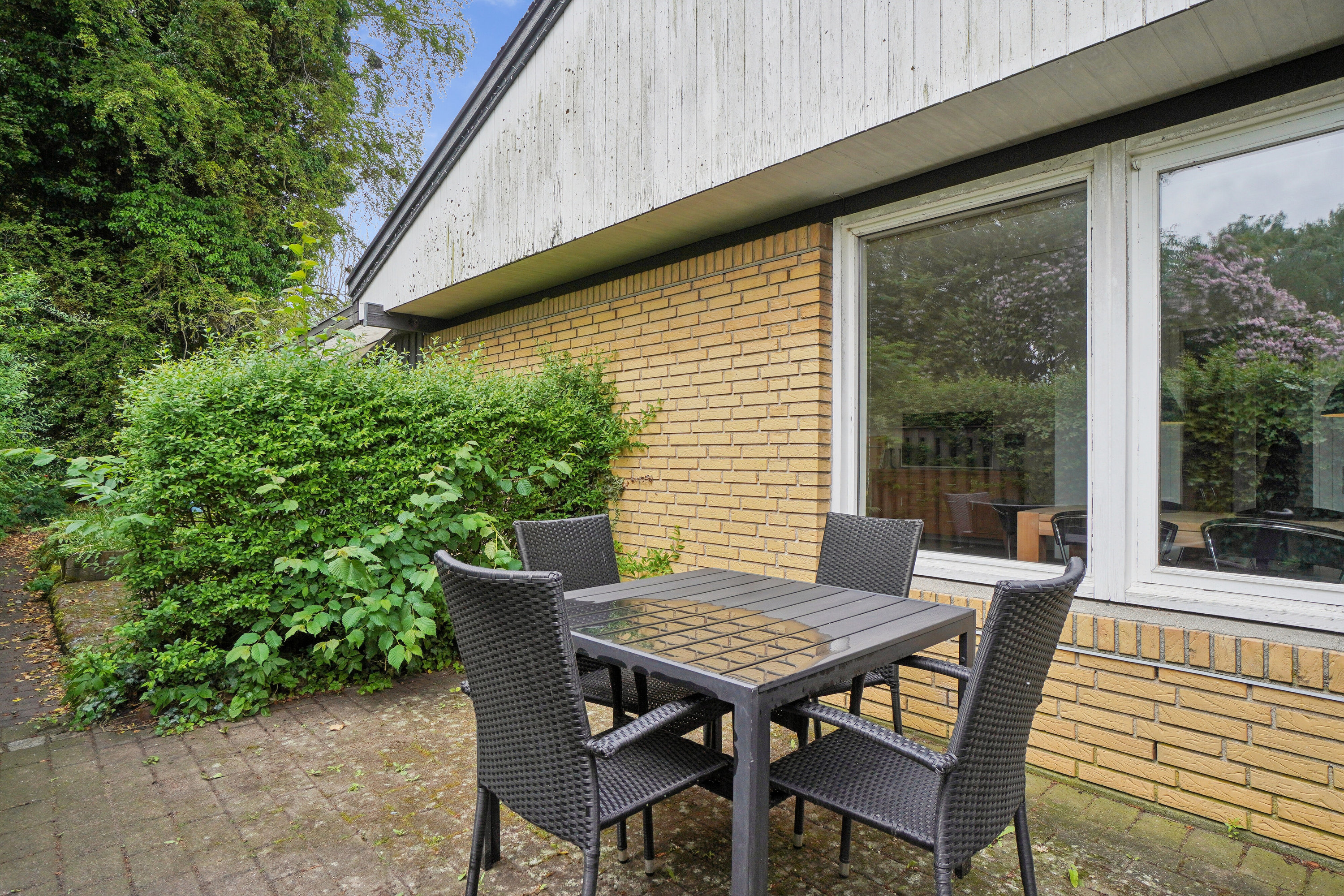 Fremhævet terrasse billede i fuldskærmstilstand. Billede af Lorentzensvej 1, Ejby, 4070 Kirke Hyllinge