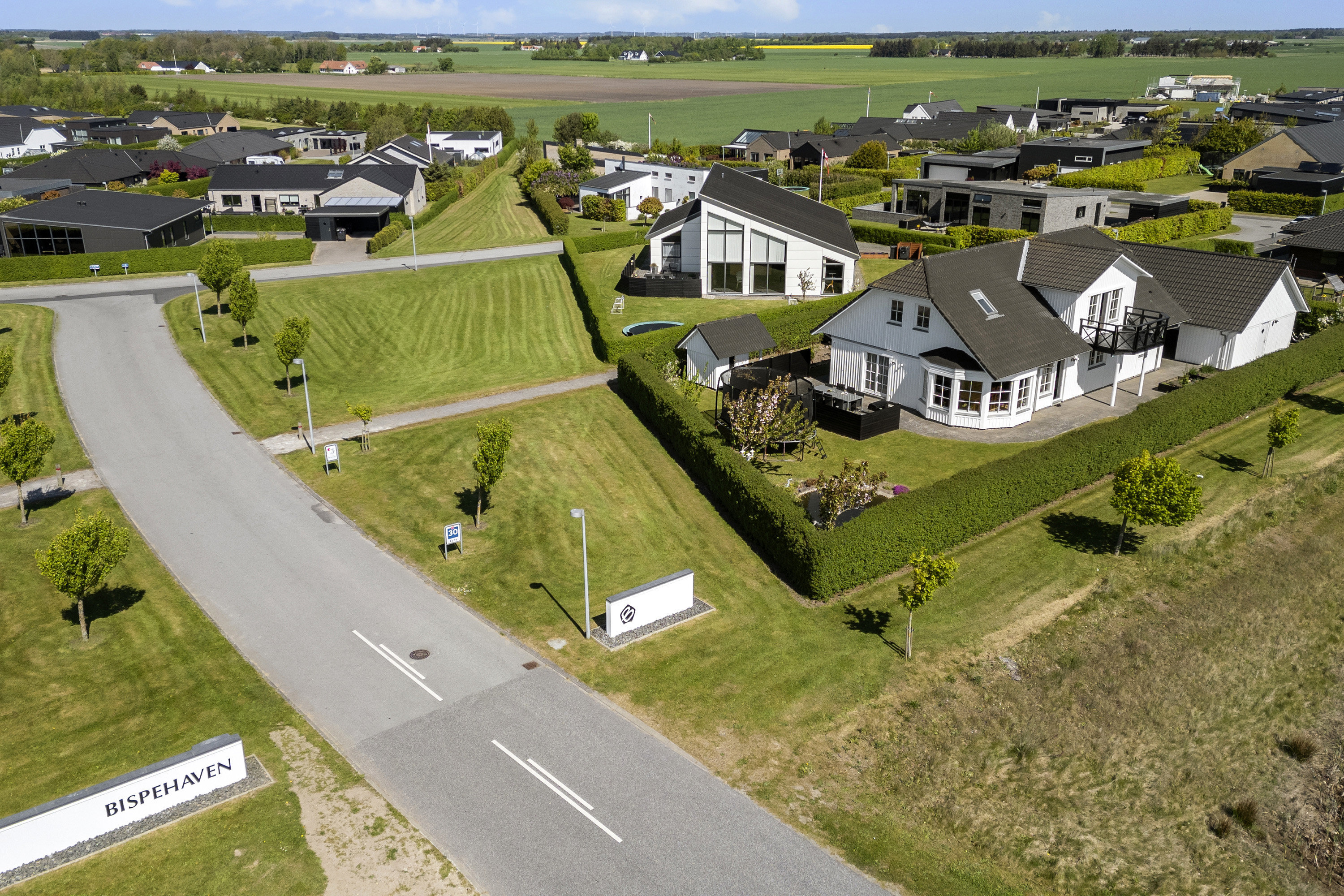 Fremhævet  billede i fuldskærmstilstand. Billede af Bispehaven 6, 9440 Aabybro