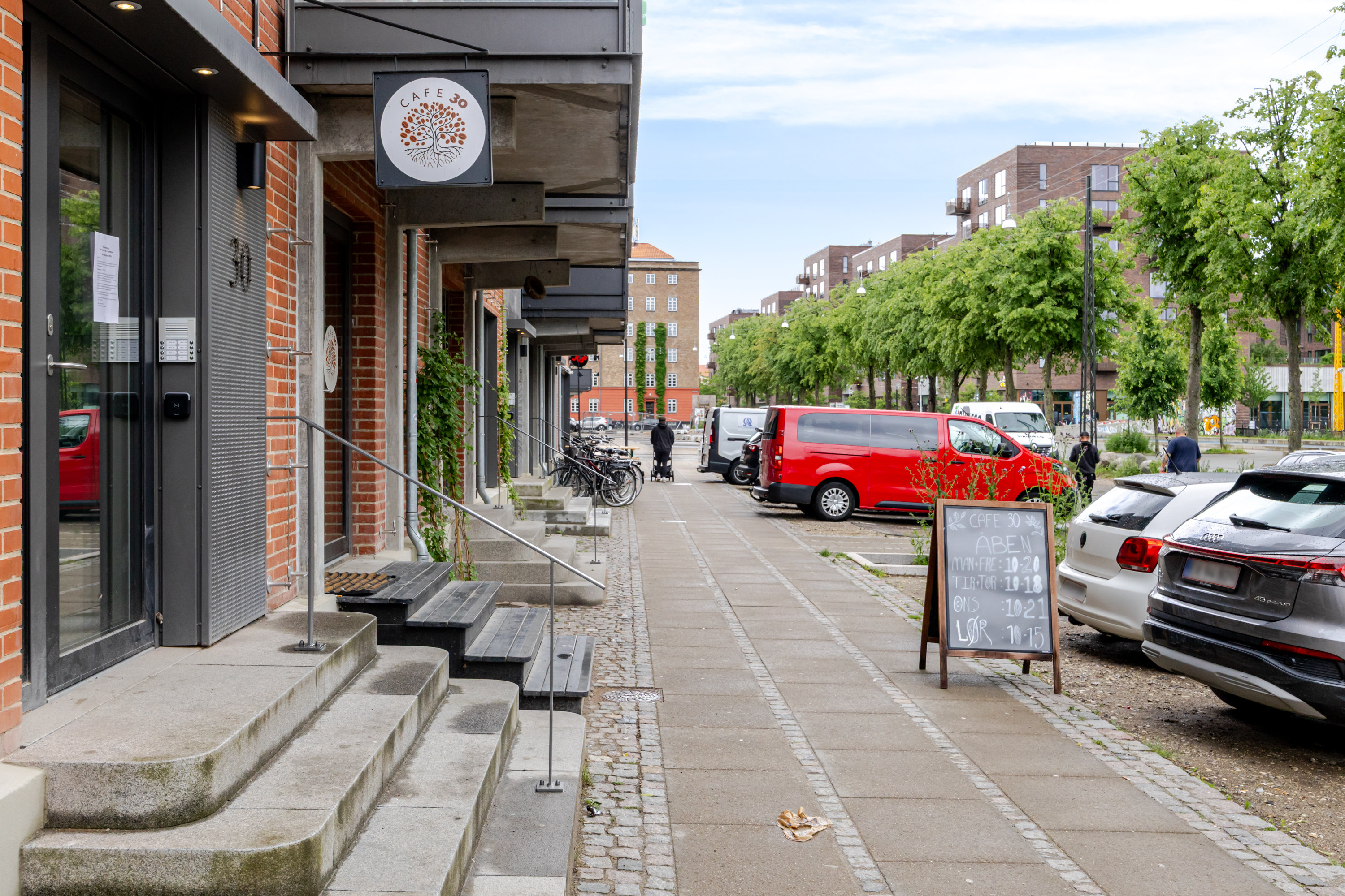 Fremhævet andet billede i fuldskærmstilstand. Billede af Mjølnerparken 30, 1. tv., 2200 København N