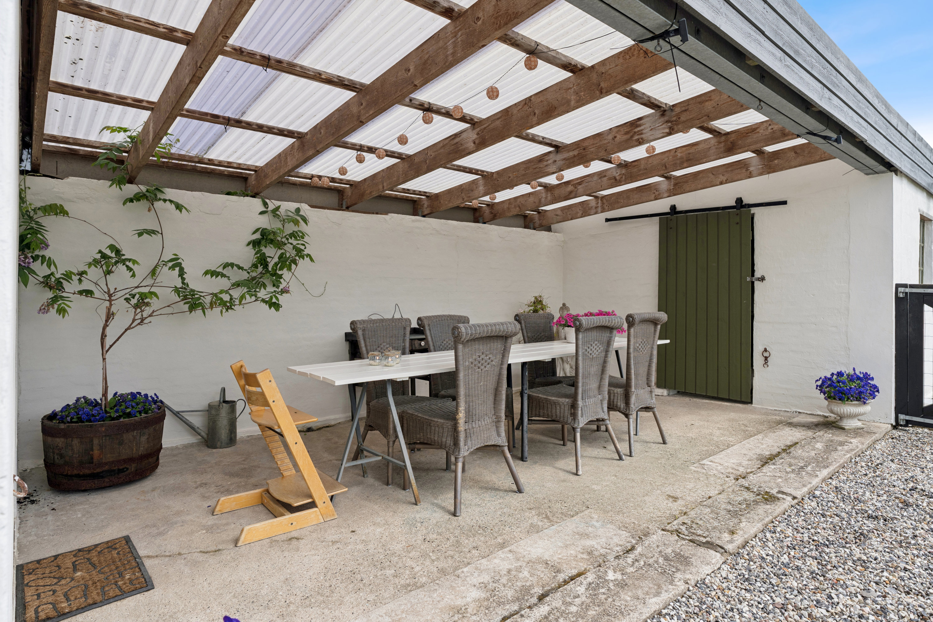 Fremhævet terrasse billede i fuldskærmstilstand. Billede af Gedebjergvej 2, Tåstrup, 8410 Rønde
