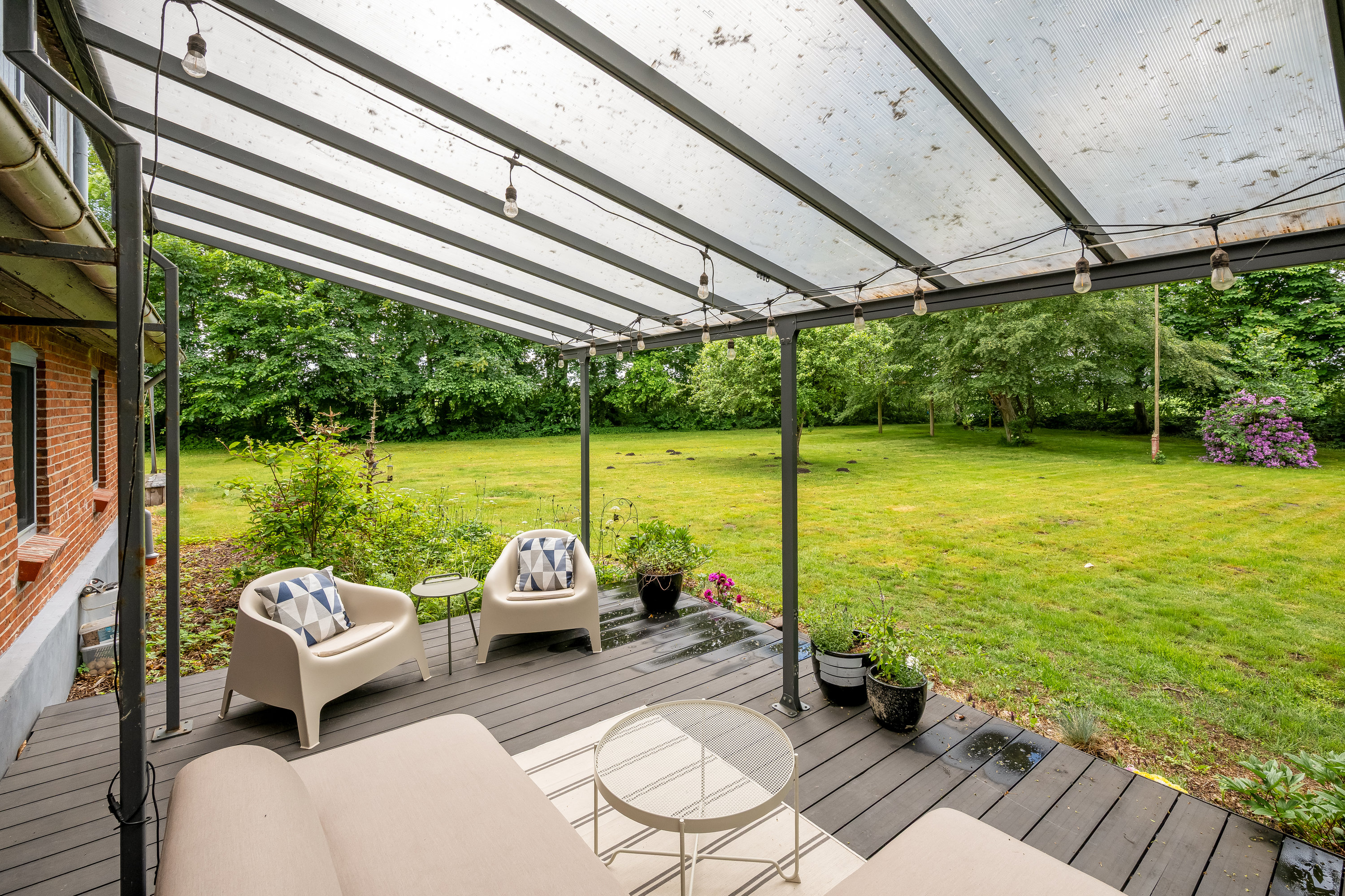 Fremhævet overdækket terrasse billede i fuldskærmstilstand. Billede af Egvadvej 15, Foersum, 6880 Tarm