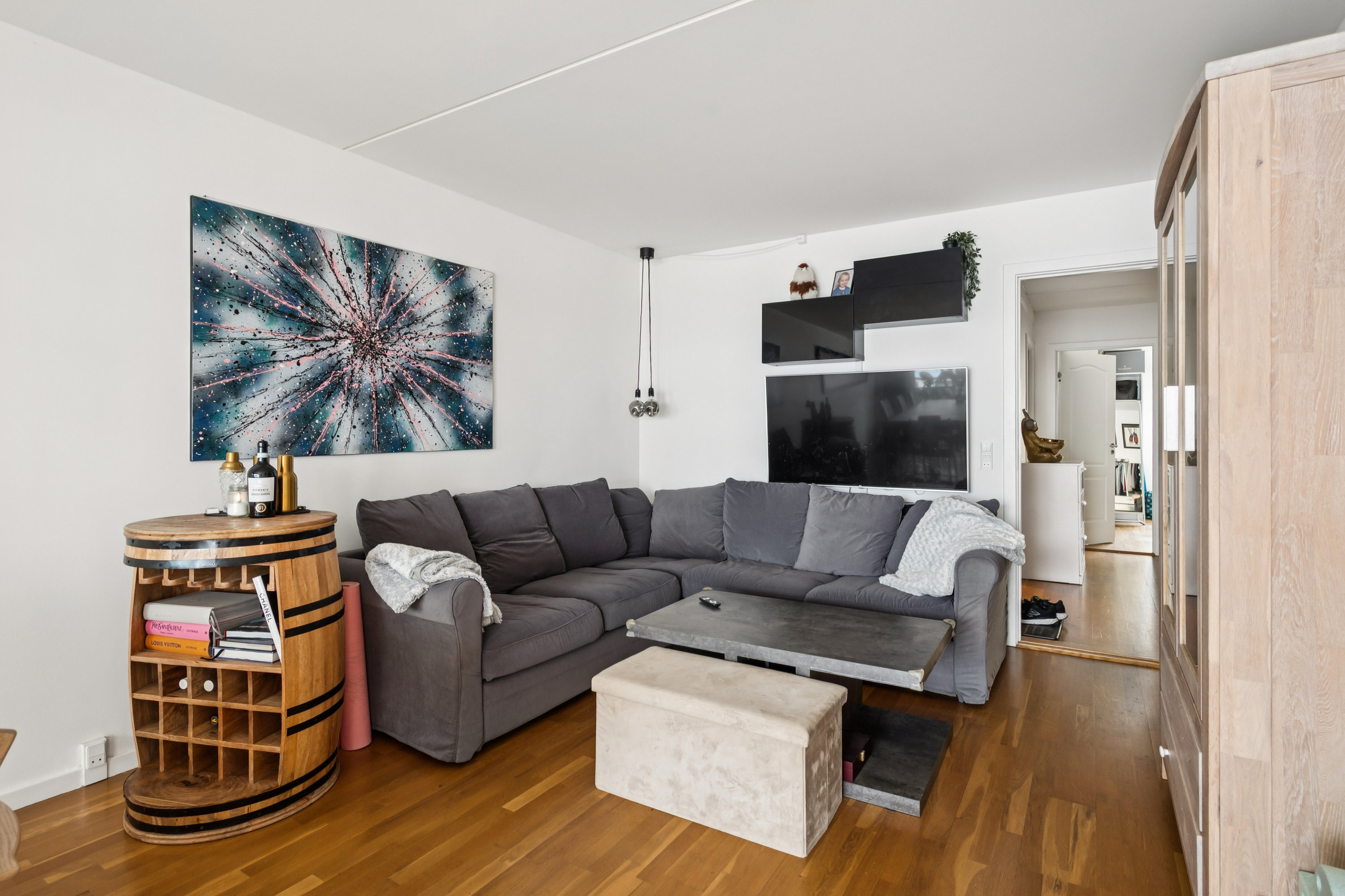 Fremhævet stue billede i fuldskærmstilstand. Billede af Sprogøvej 7, 1. th., 2000 Frederiksberg