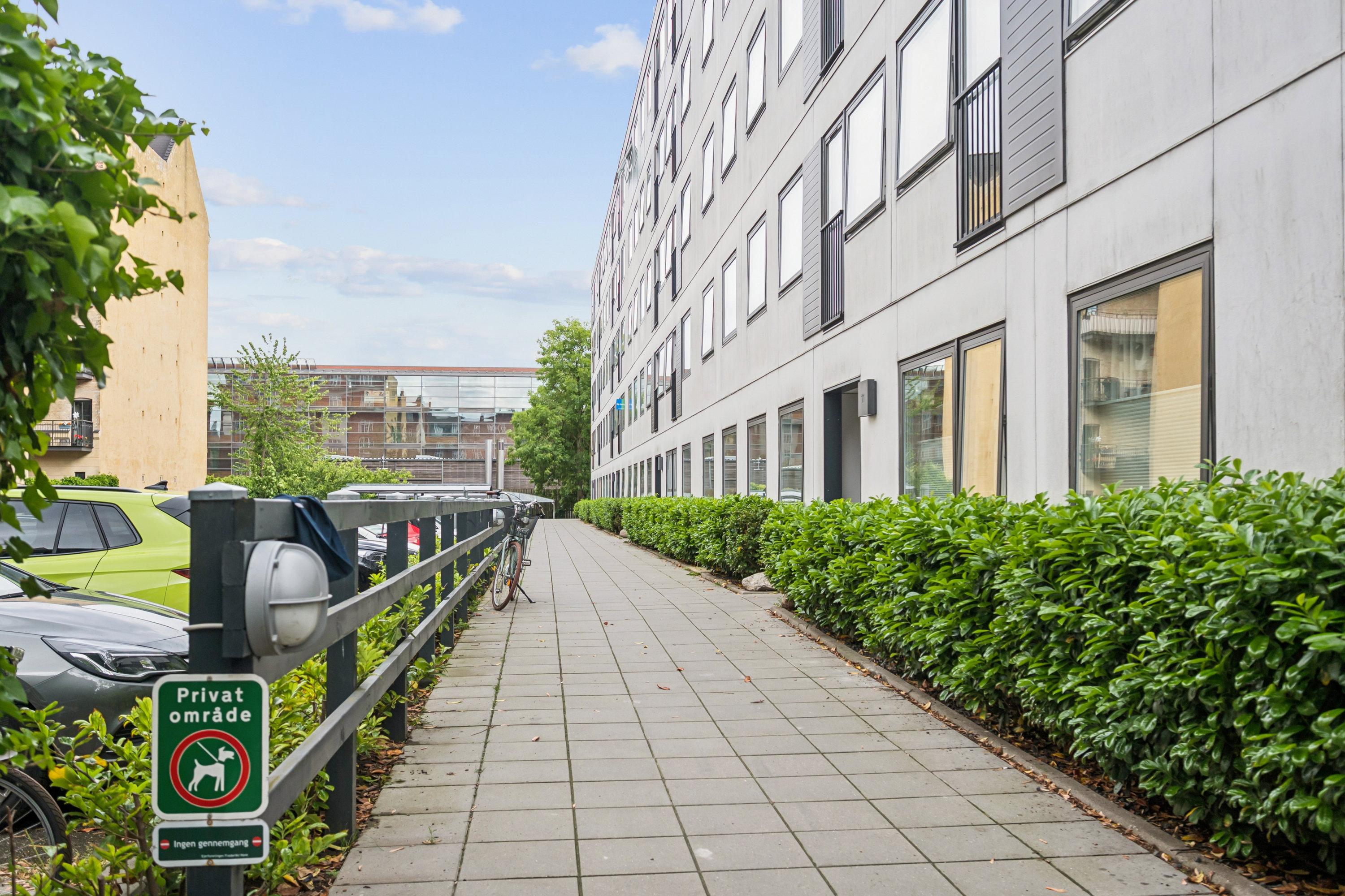Fremhævet andet billede i fuldskærmstilstand. Billede af Sprogøvej 7, 1. th., 2000 Frederiksberg
