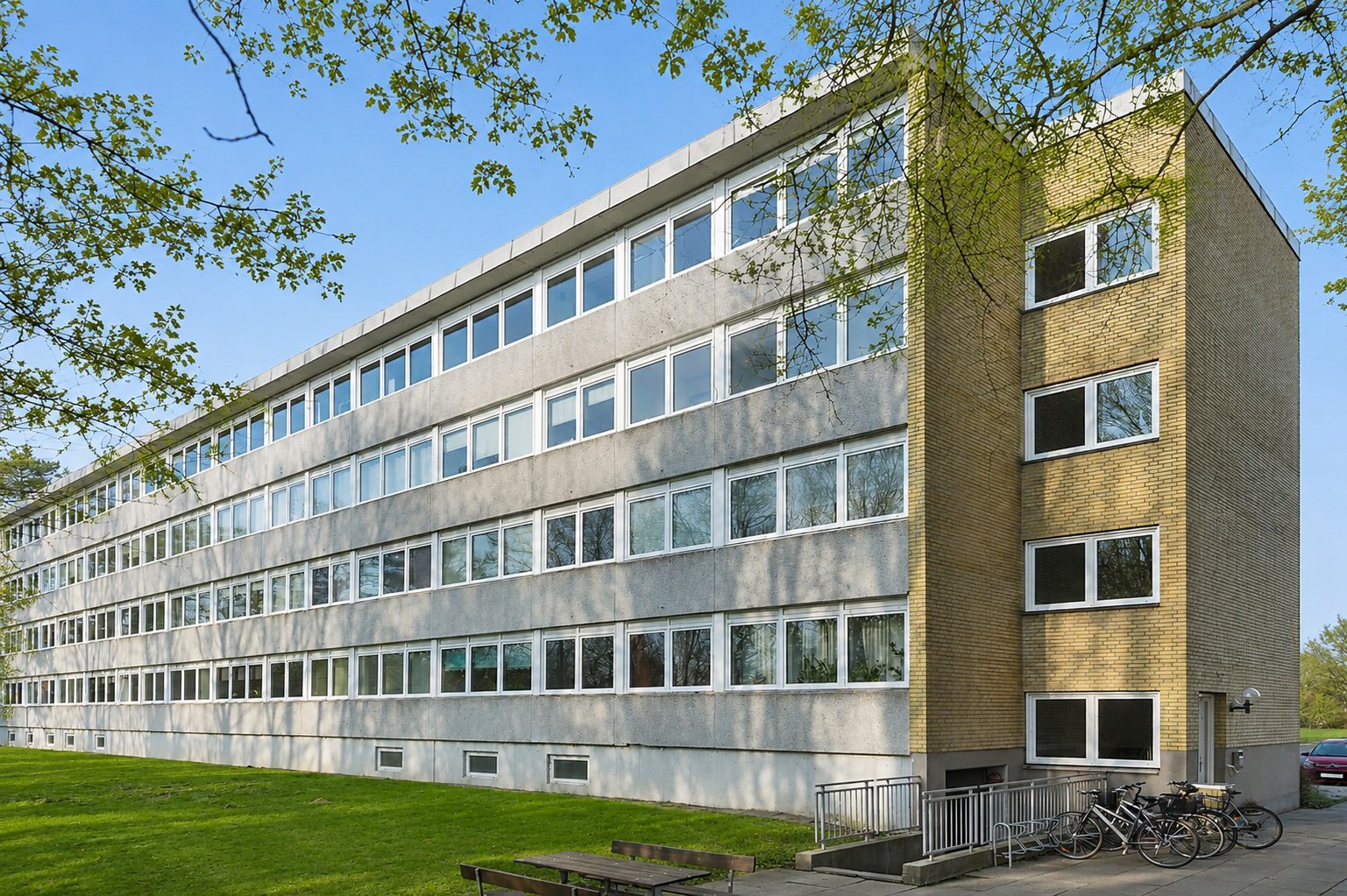 Fremhævet  billede i fuldskærmstilstand. Billede af Æbleparken 110, 1., Søhus, 5270 Odense N