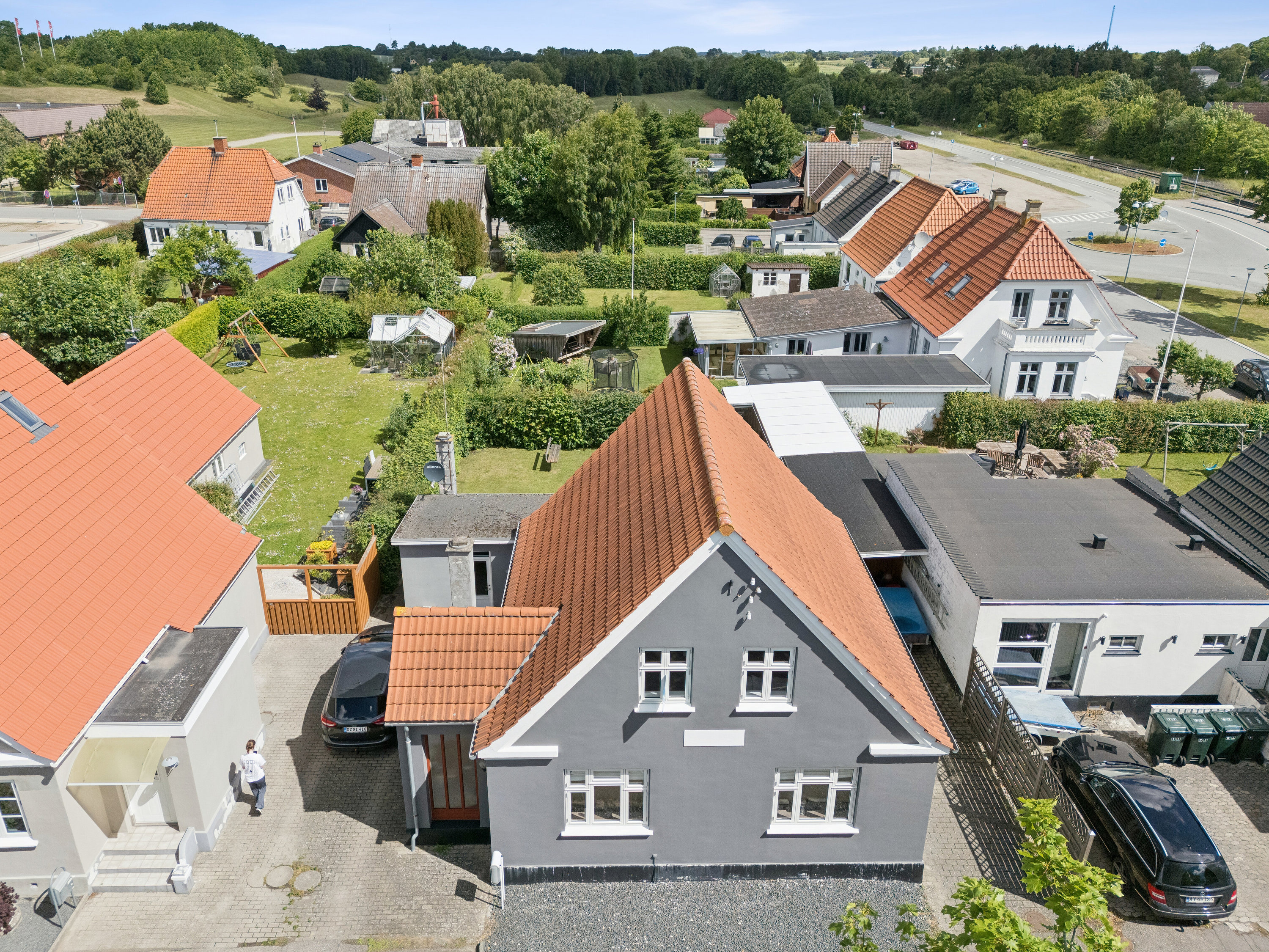 Fremhævet luftfoto billede i fuldskærmstilstand. Billede af Soltoften 4, 4560 Vig