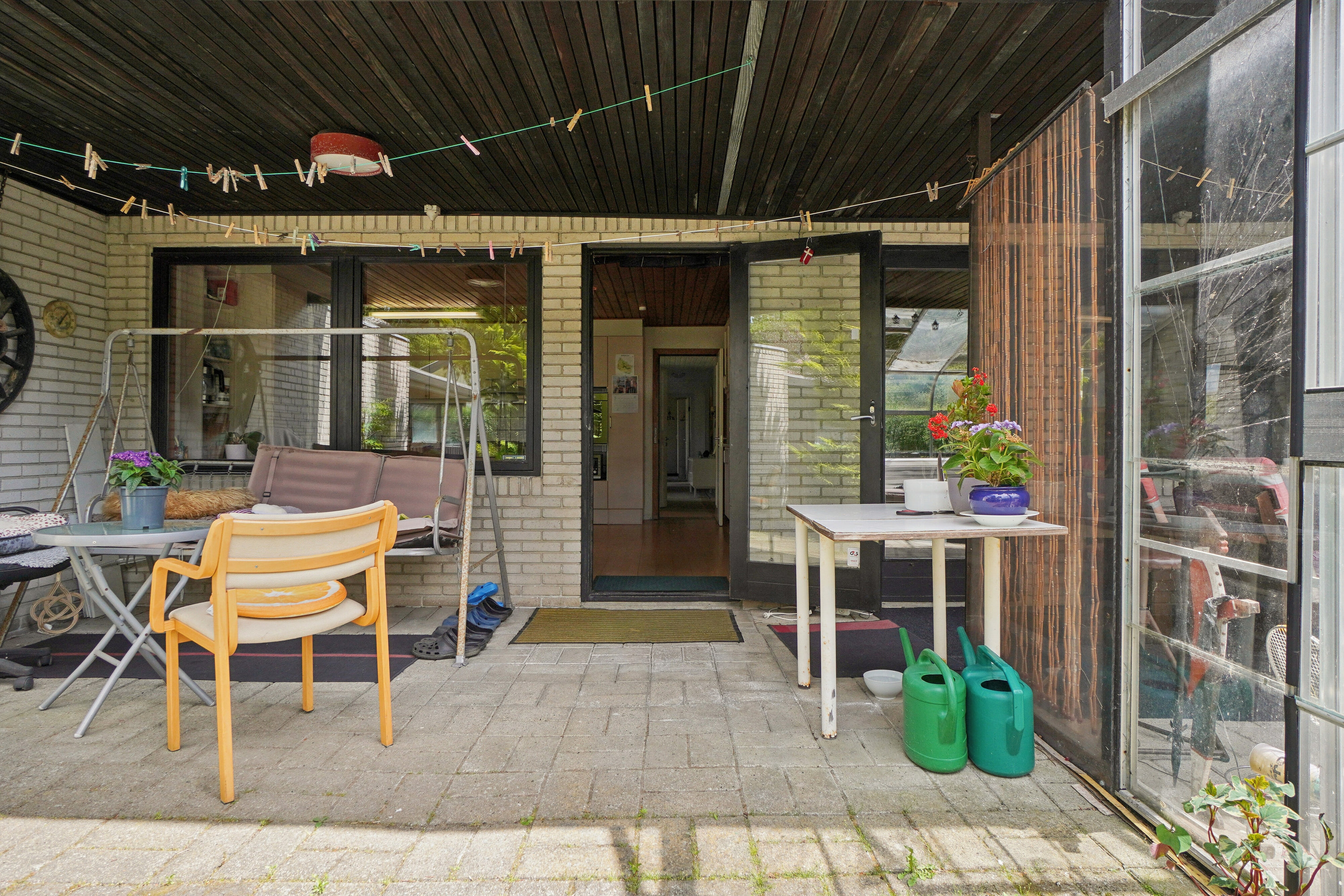 Fremhævet overdækket terrasse billede i fuldskærmstilstand. Billede af Lodager 52, 2620 Albertslund
