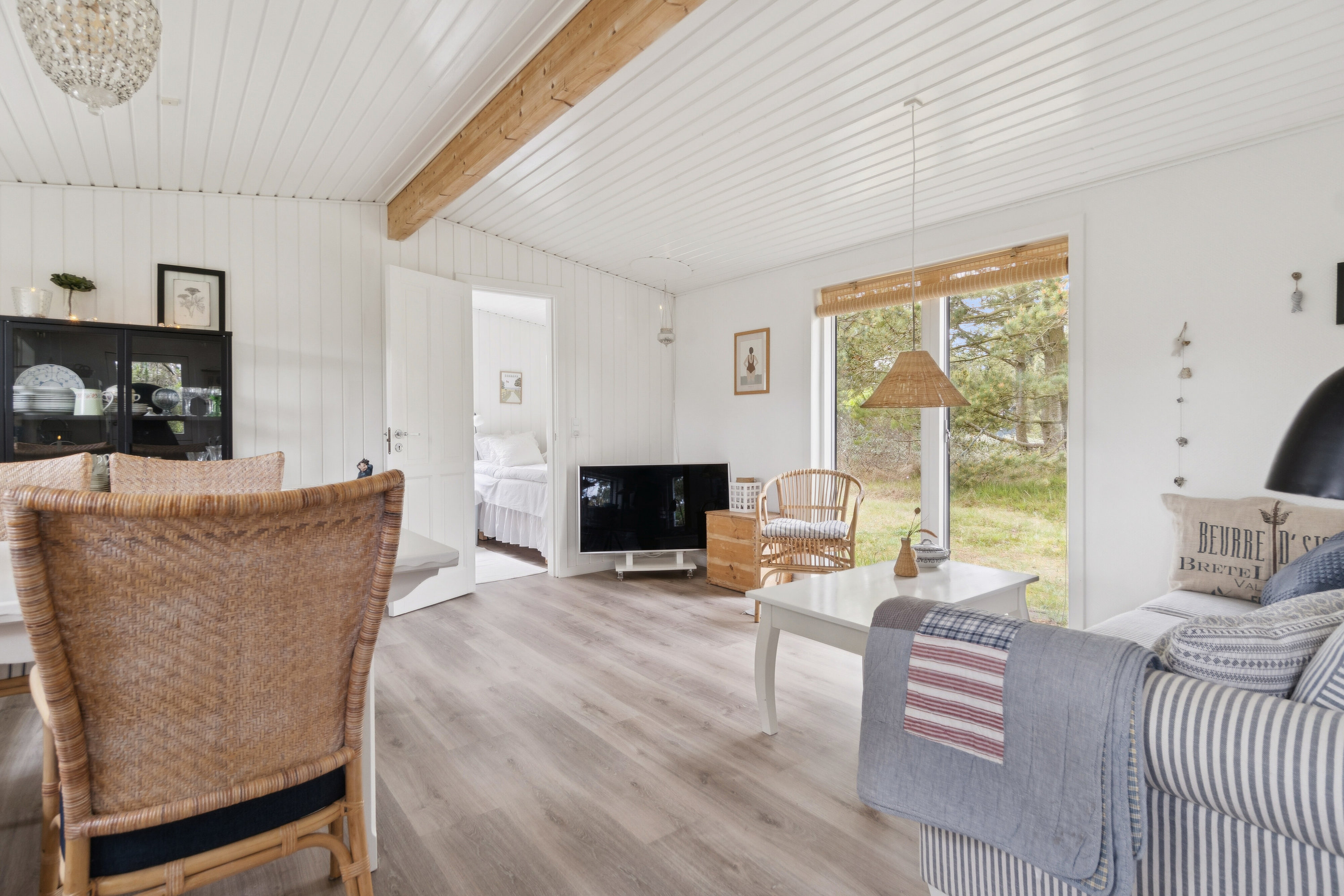Fremhævet stue billede i fuldskærmstilstand. Billede af Klitrosevej 42, Vorupør, 7700 Thisted