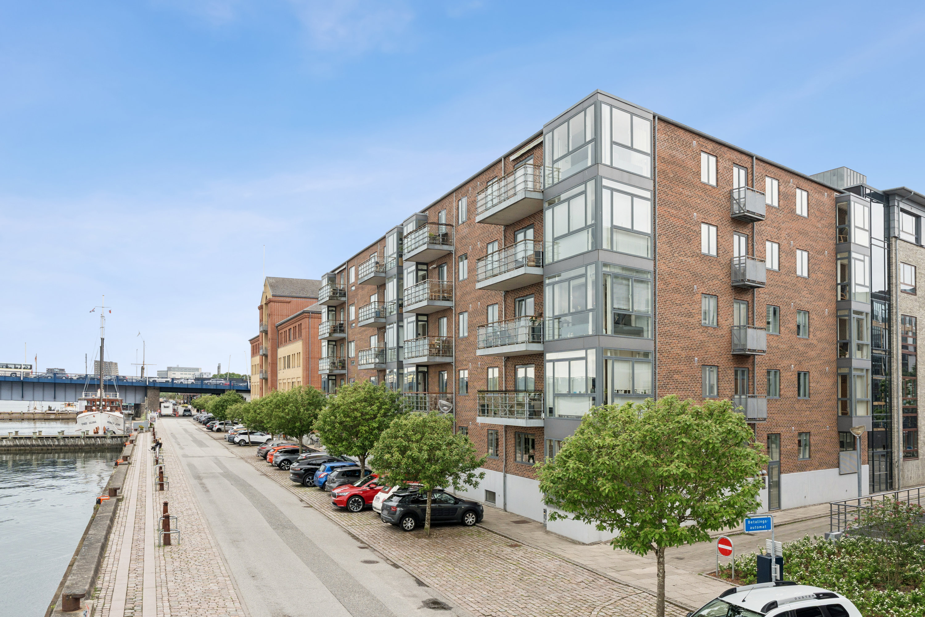 Fremhævet andet billede i fuldskærmstilstand. Billede af Brohusgade 6, 4. mf., 9000 Aalborg