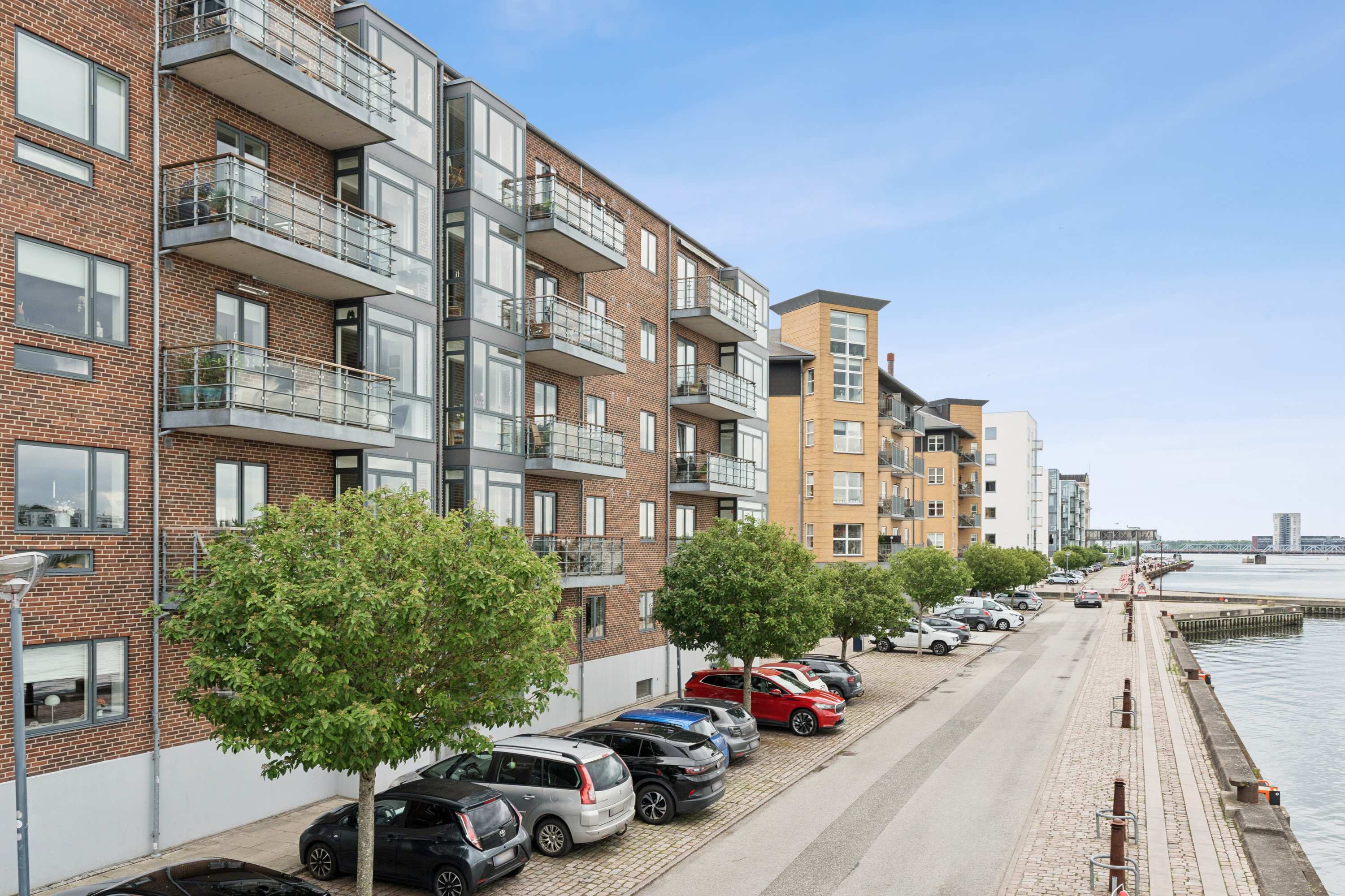 Fremhævet andet billede i fuldskærmstilstand. Billede af Brohusgade 6, 4. mf., 9000 Aalborg
