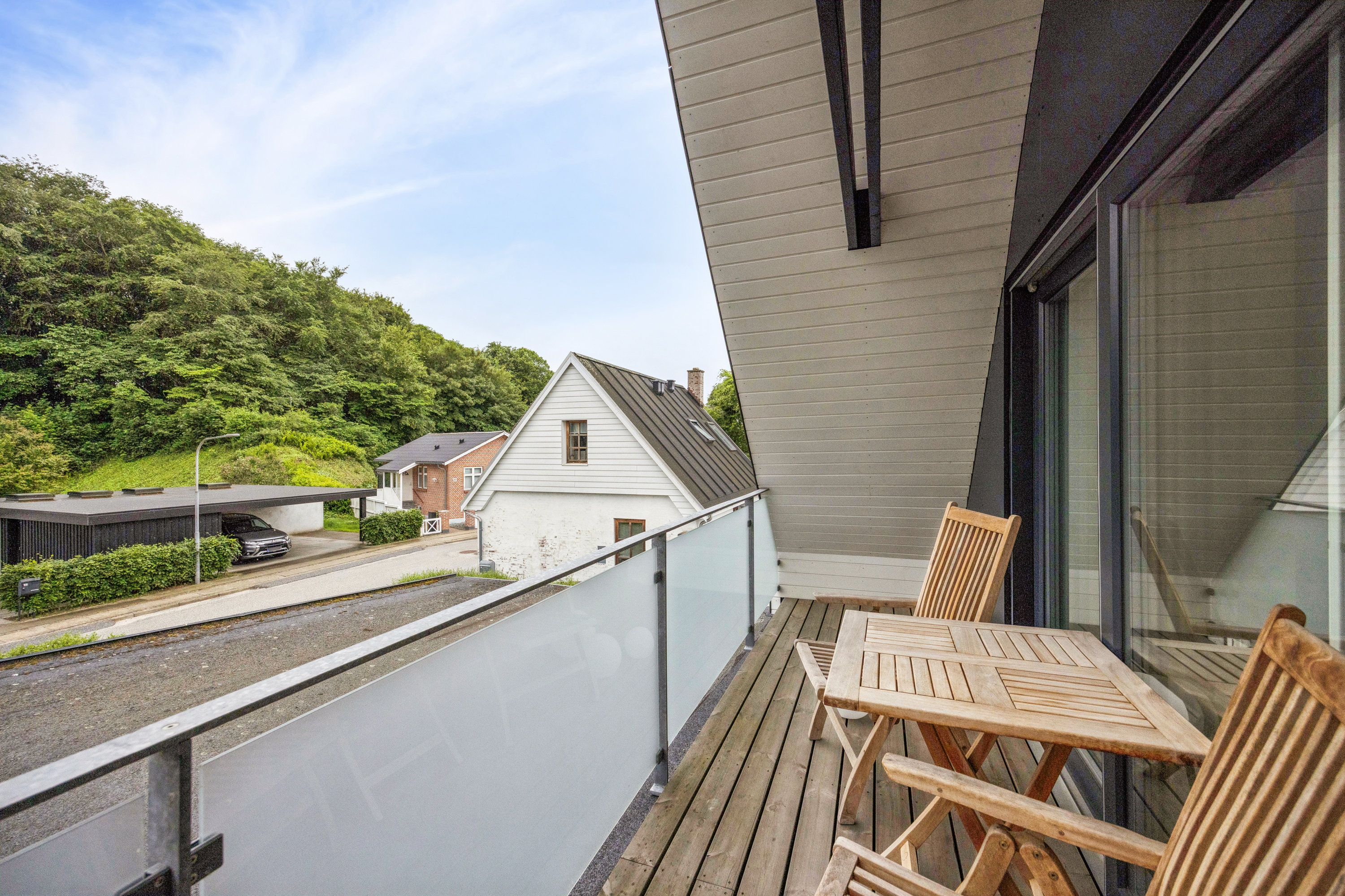 Fremhævet terrasse billede i fuldskærmstilstand. Billede af Nordre Skansevej 38, 9400 Nørresundby