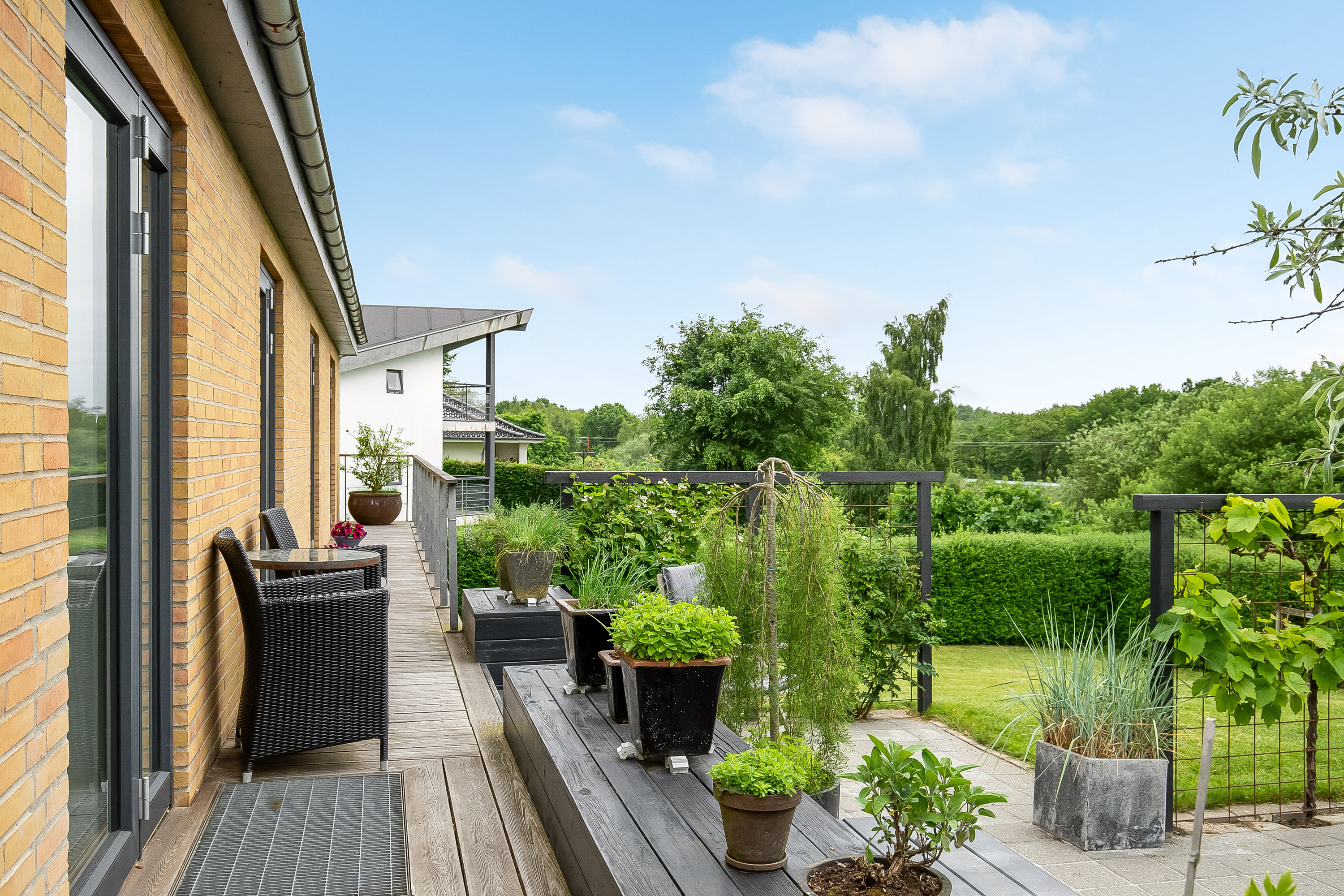 Fremhævet terrasse billede i fuldskærmstilstand. Billede af Mølleparken 10, 7080 Børkop