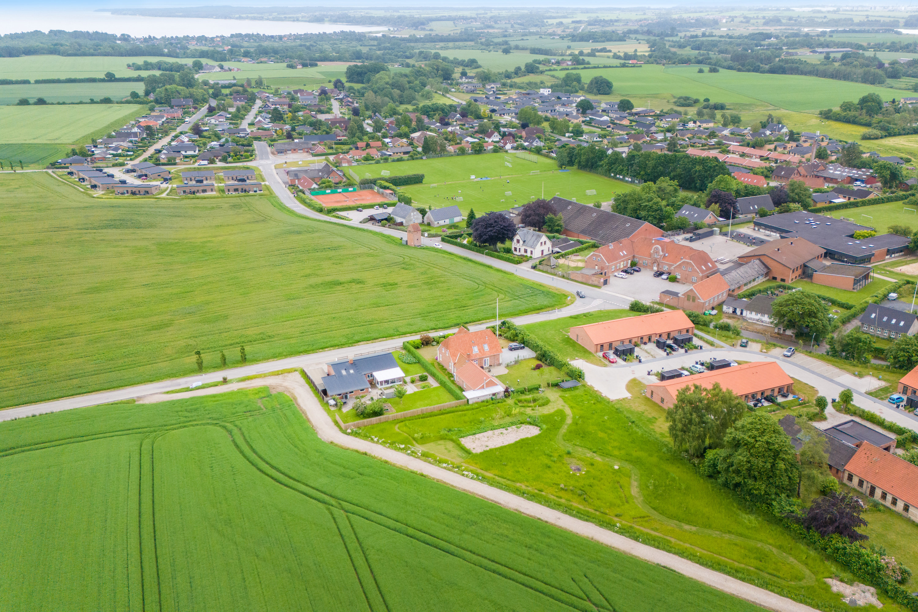 Fremhævet luftfoto billede i fuldskærmstilstand. Billede af Lundbjergvej 3, Gårslev, 7080 Børkop