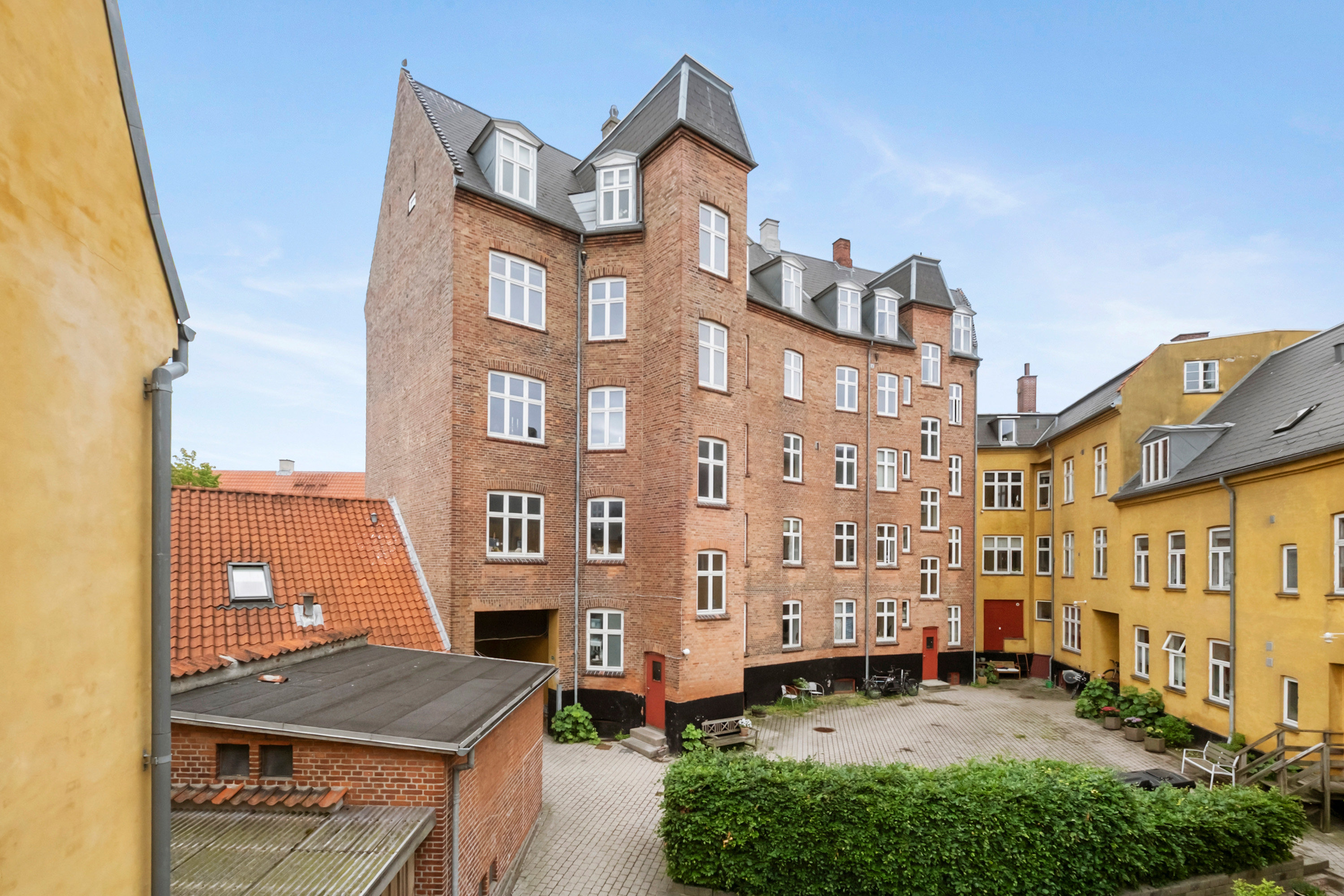 Fremhævet ejendommen billede i fuldskærmstilstand. Billede af Stengade 8A, 2. th., 3000 Helsingør
