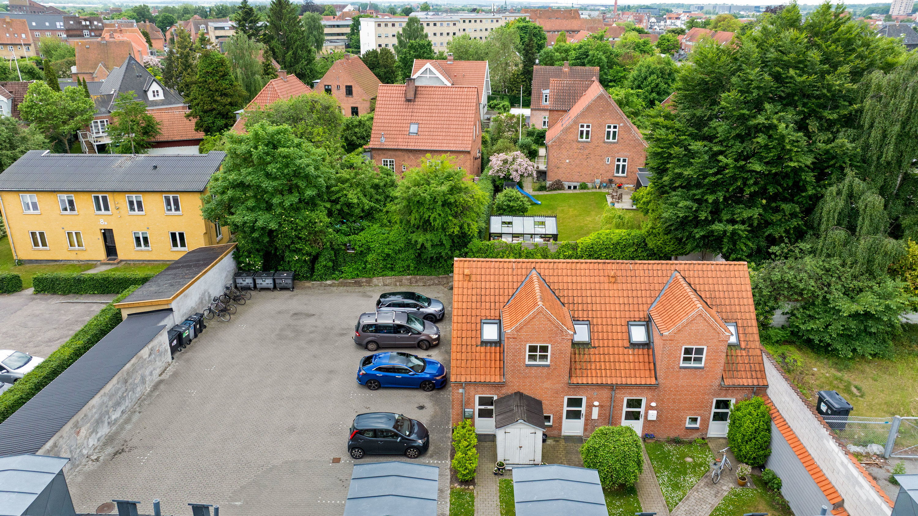 Fremhævet luftfoto billede i fuldskærmstilstand. Billede af Københavnsvej 6F, 3400 Hillerød
