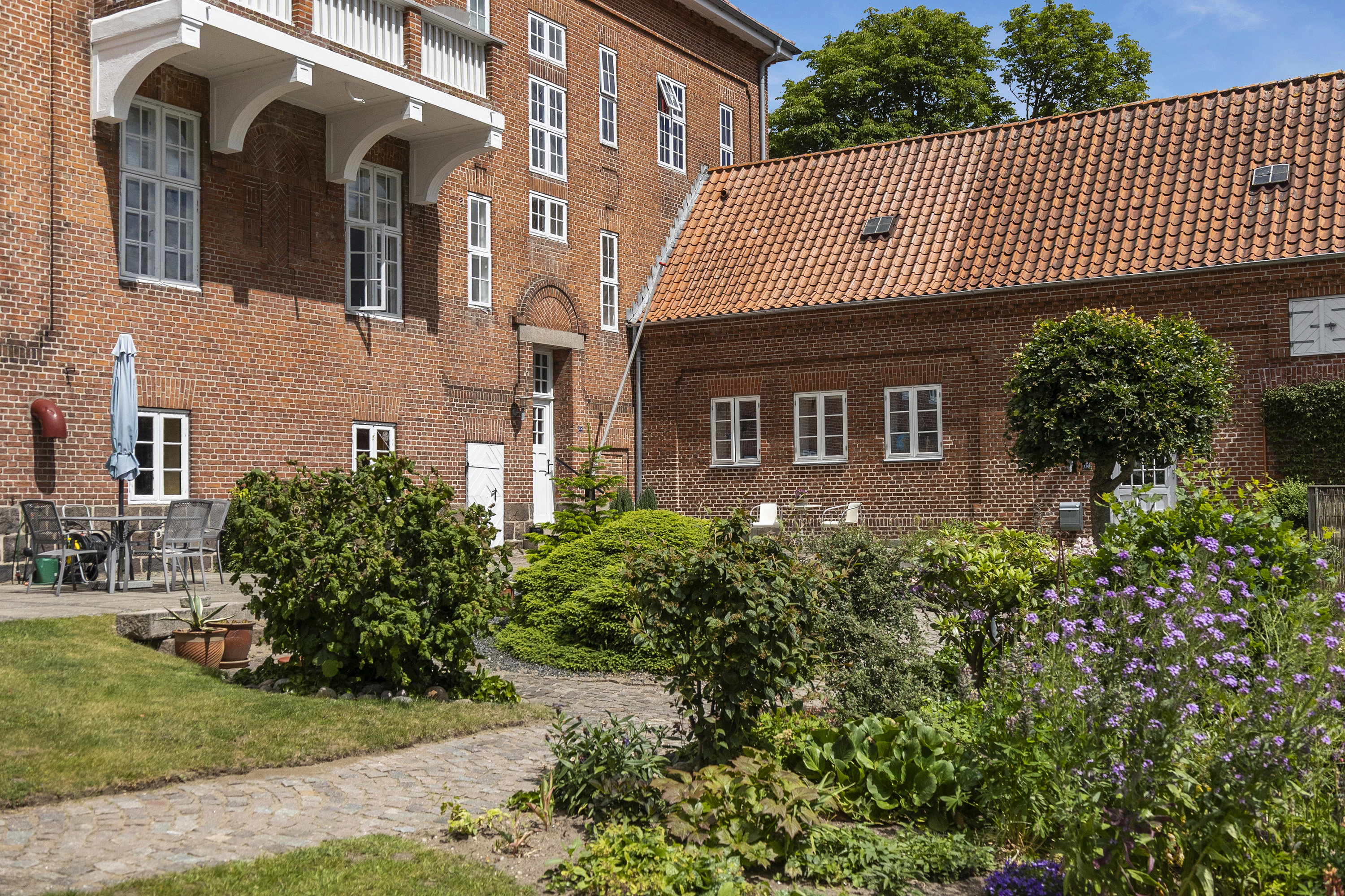 Fremhævet ejendommen billede i fuldskærmstilstand. Billede af Skibbrogade 12C, 2. th., 6100 Haderslev